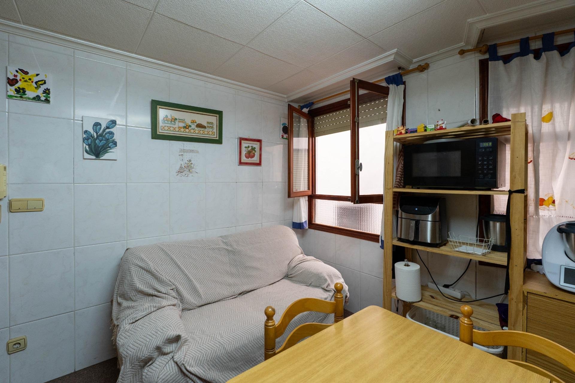 Resale - Apartamento - Elche - Plaza Crevillente-Juzgados