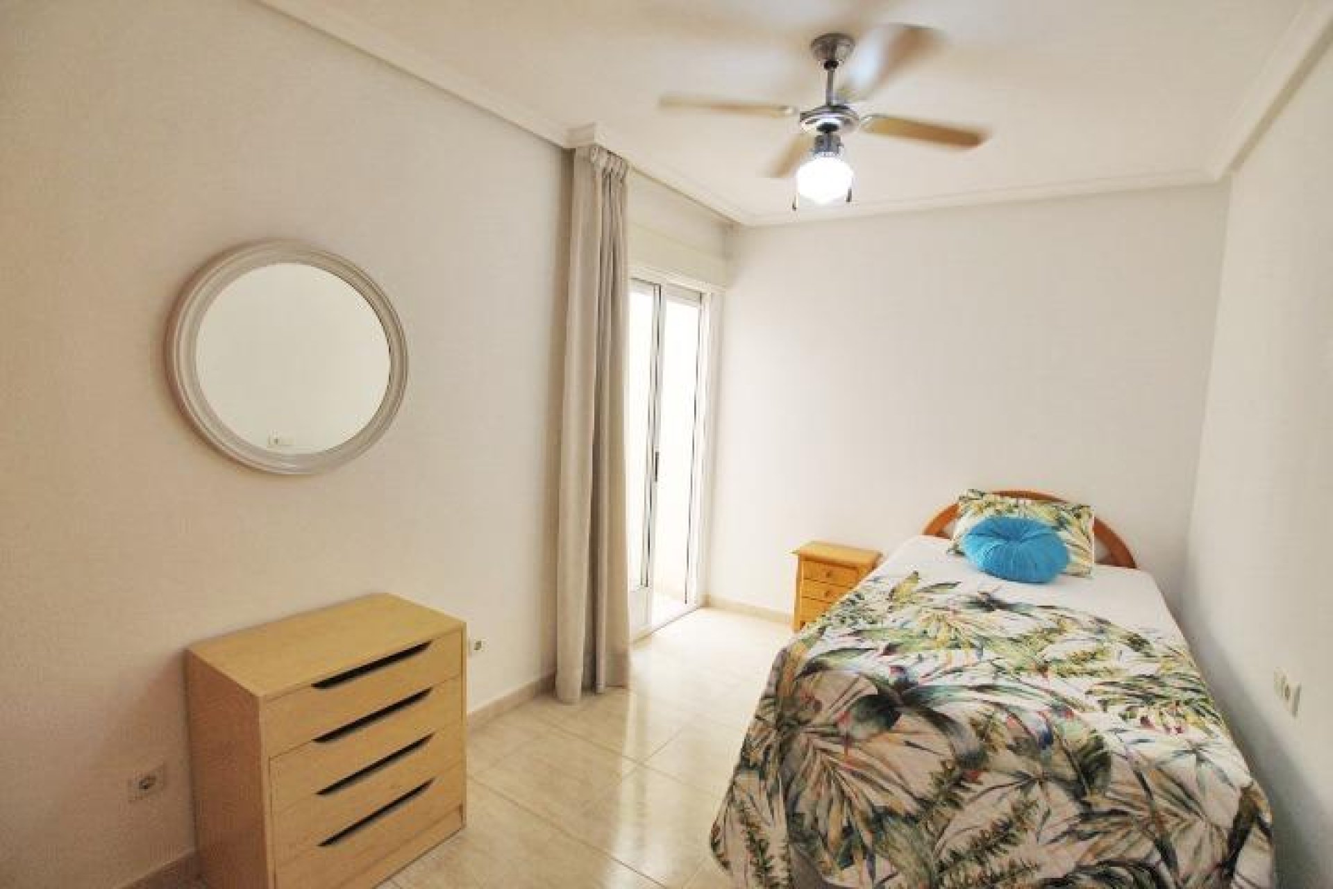 Resale - Apartamento - Guardamar del Segura - Calle cartagena