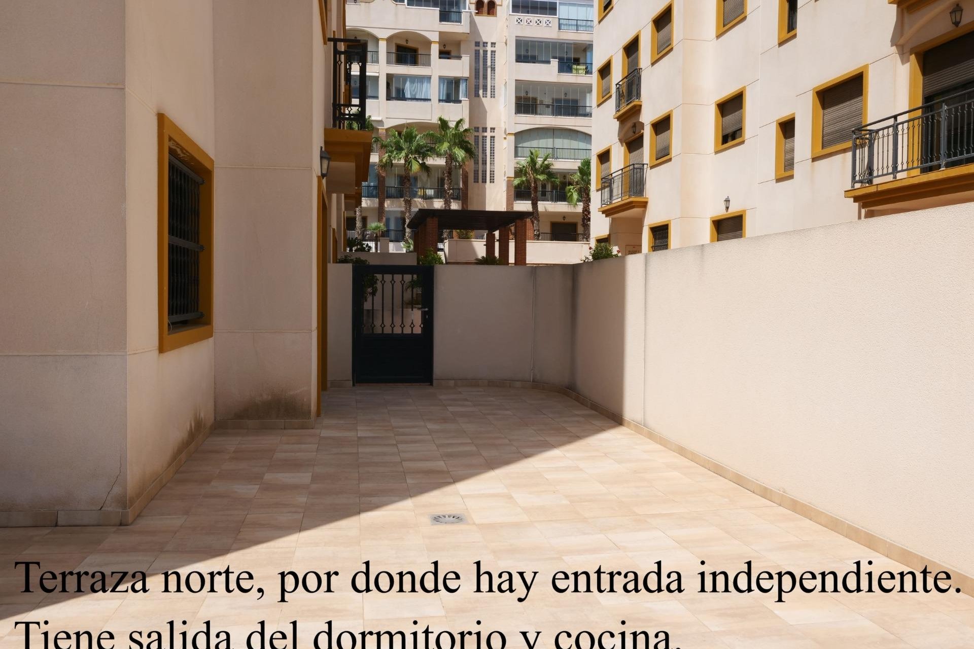 Resale - Apartamento - Guardamar del Segura - Marjal beach