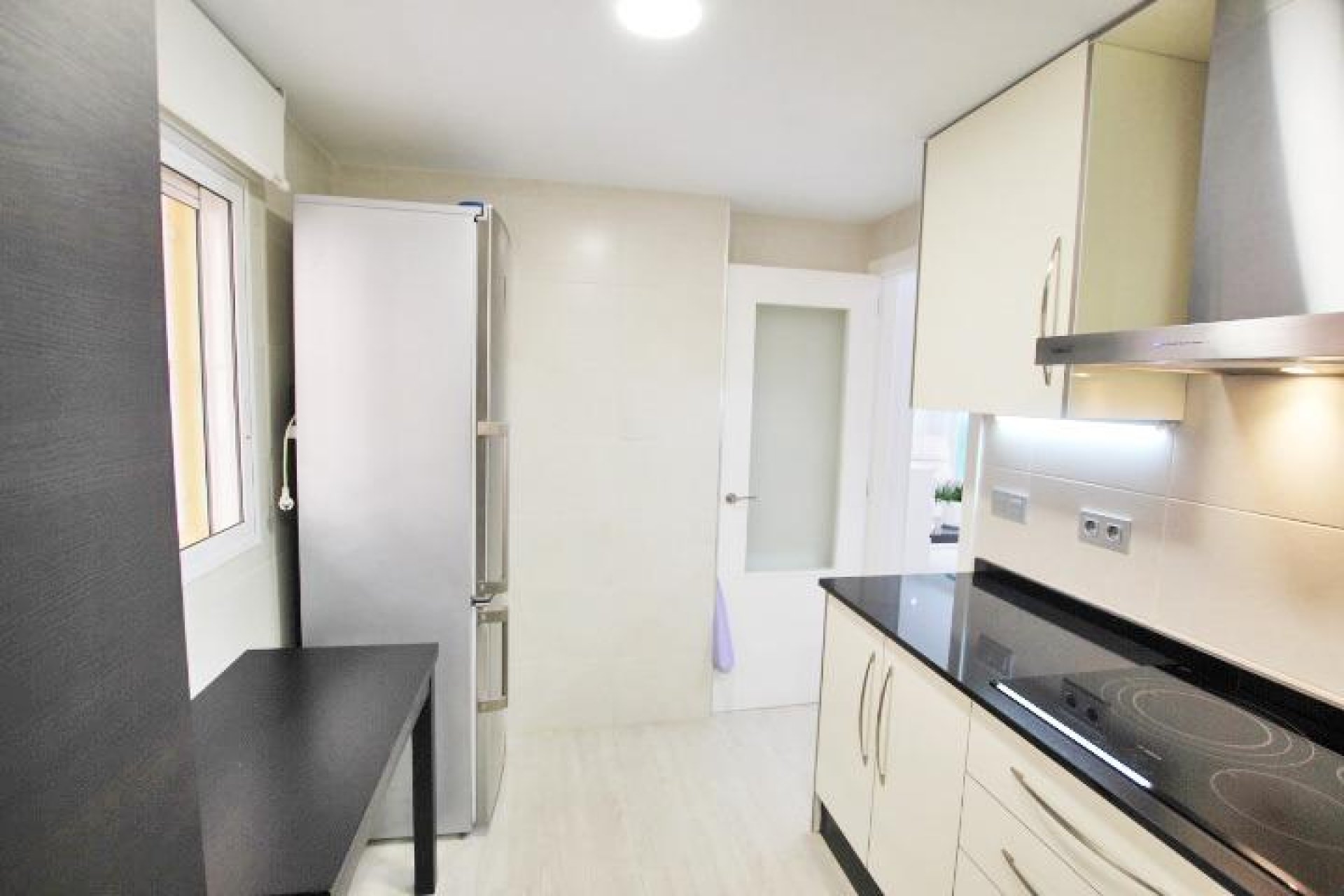 Resale - Apartamento - Guardamar del Segura - Pueblo