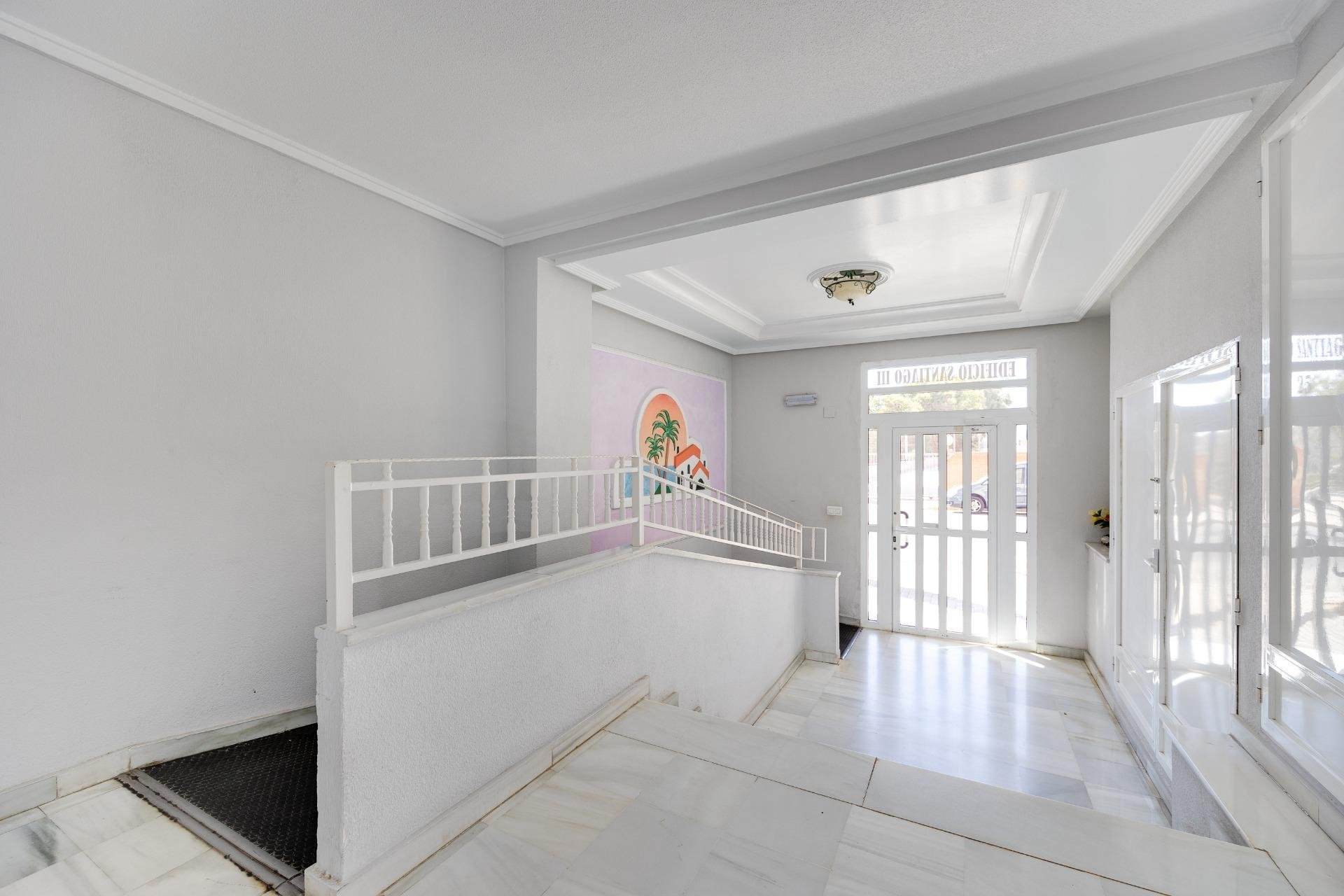 Resale - Apartamento - Guardamar del Segura - Pueblo