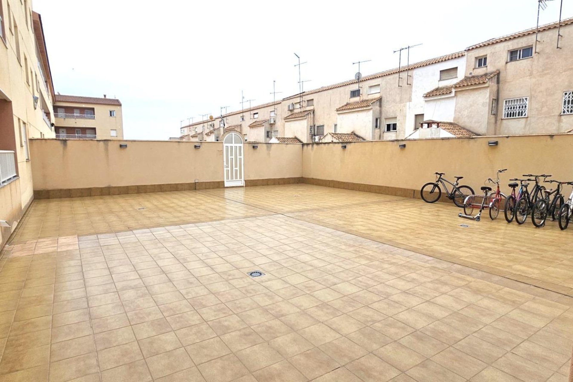 Resale - Apartamento - Los Alcázares - Las Velas