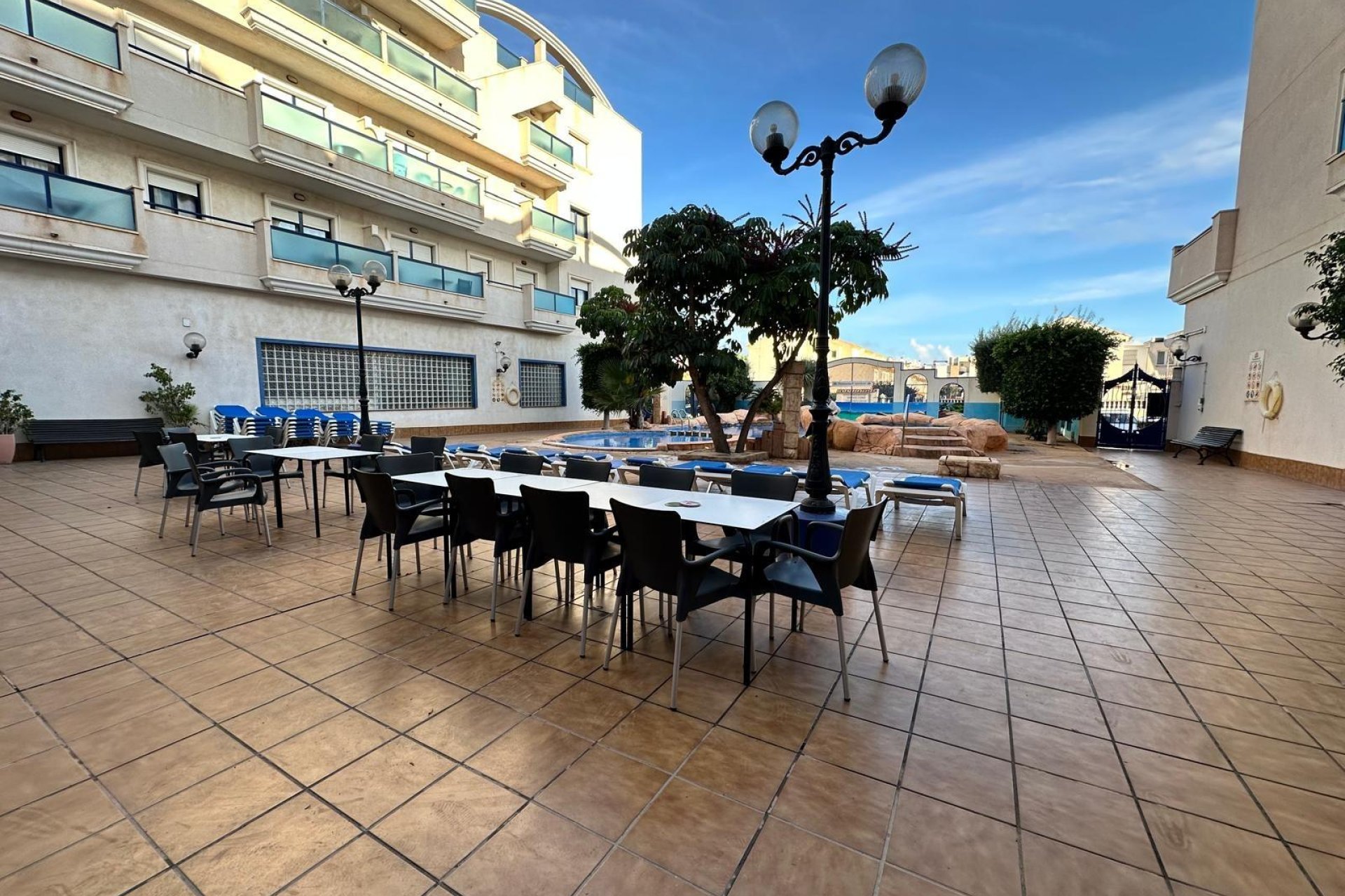 Resale - Apartamento - Orihuela Costa - Campoamor