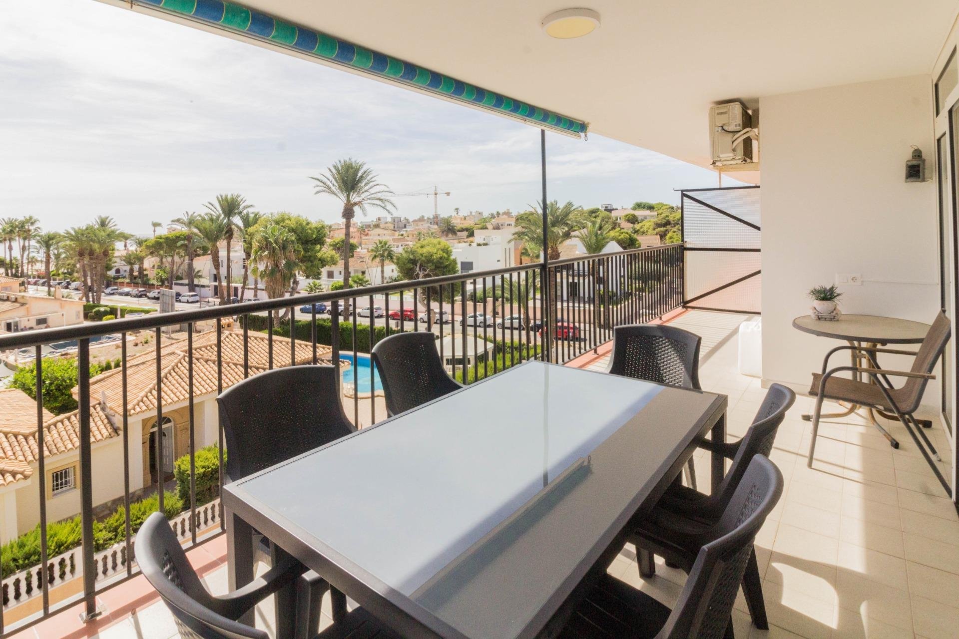 Resale - Apartamento - Orihuela Costa - La Zenia