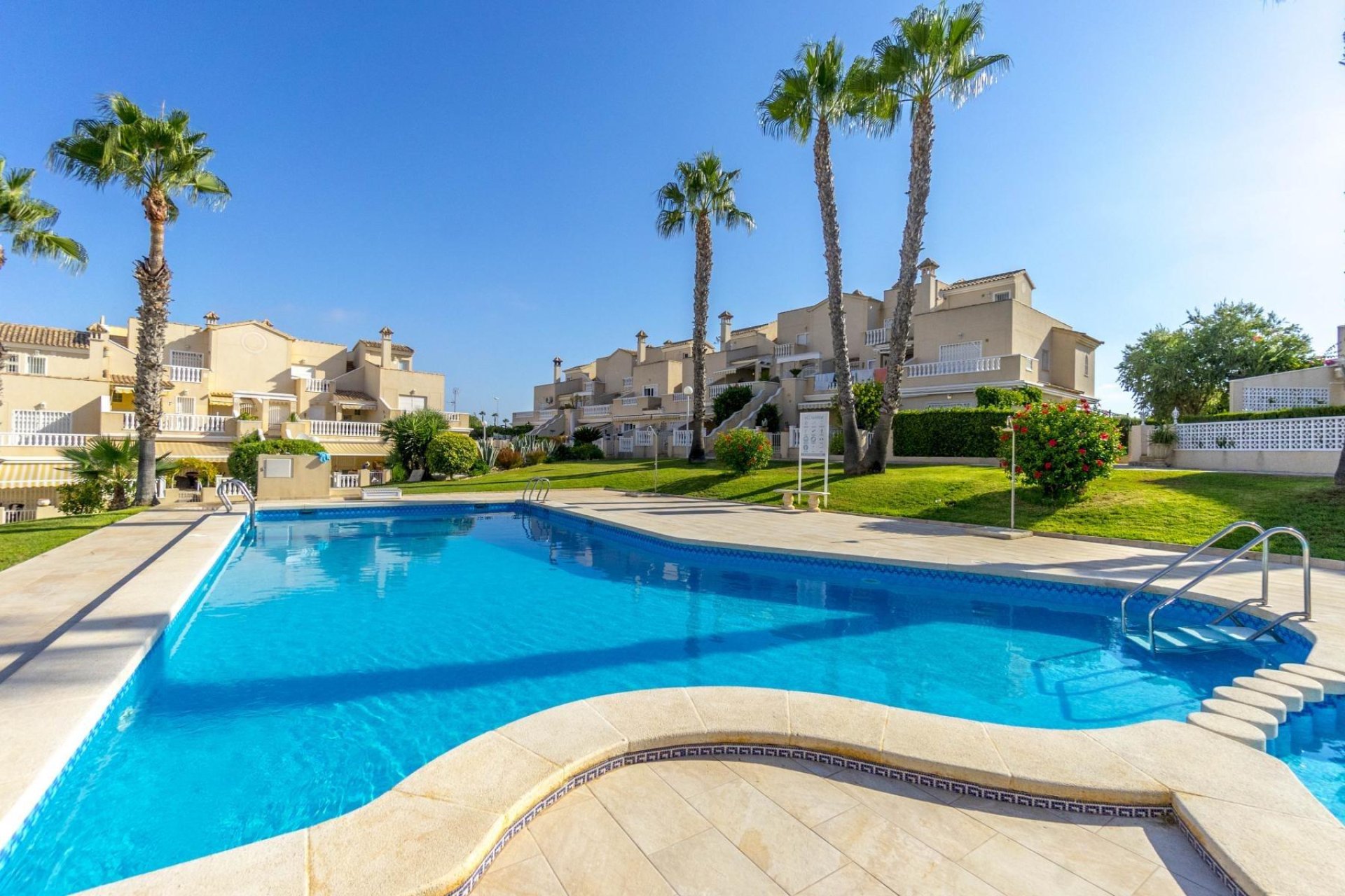 Resale - Apartamento - Orihuela Costa - Las Mimosas