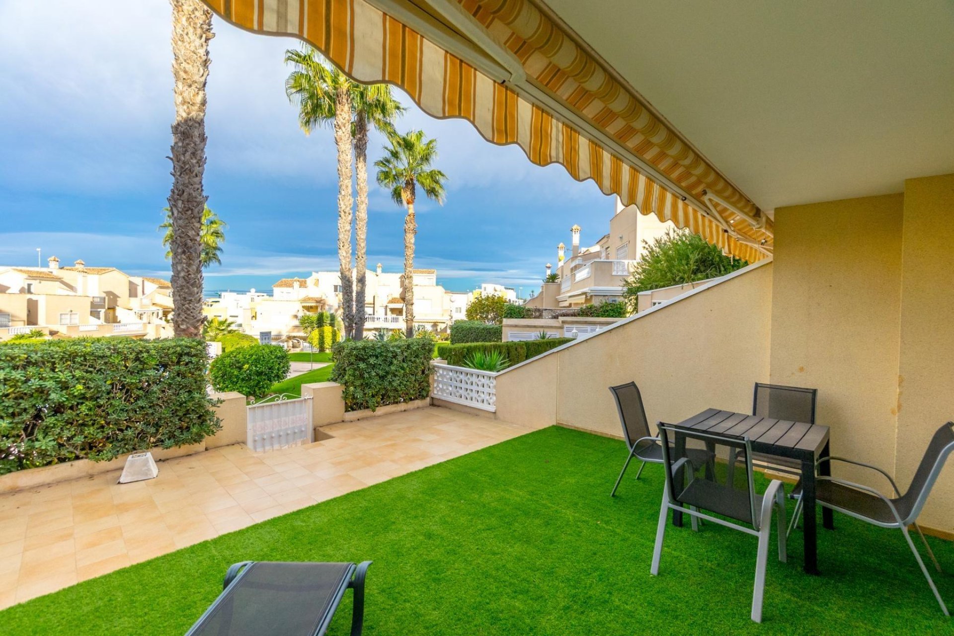 Resale - Apartamento - Orihuela Costa - Las Mimosas