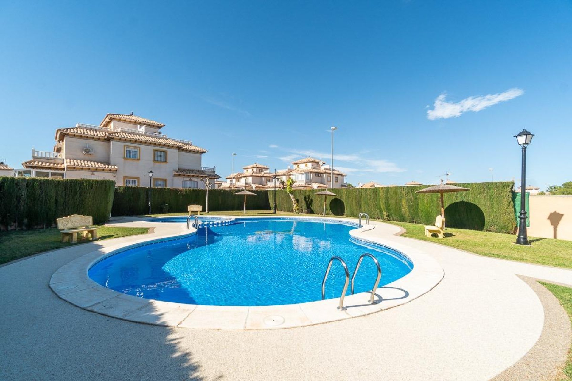 Resale - Apartamento - Orihuela Costa - Montezenia