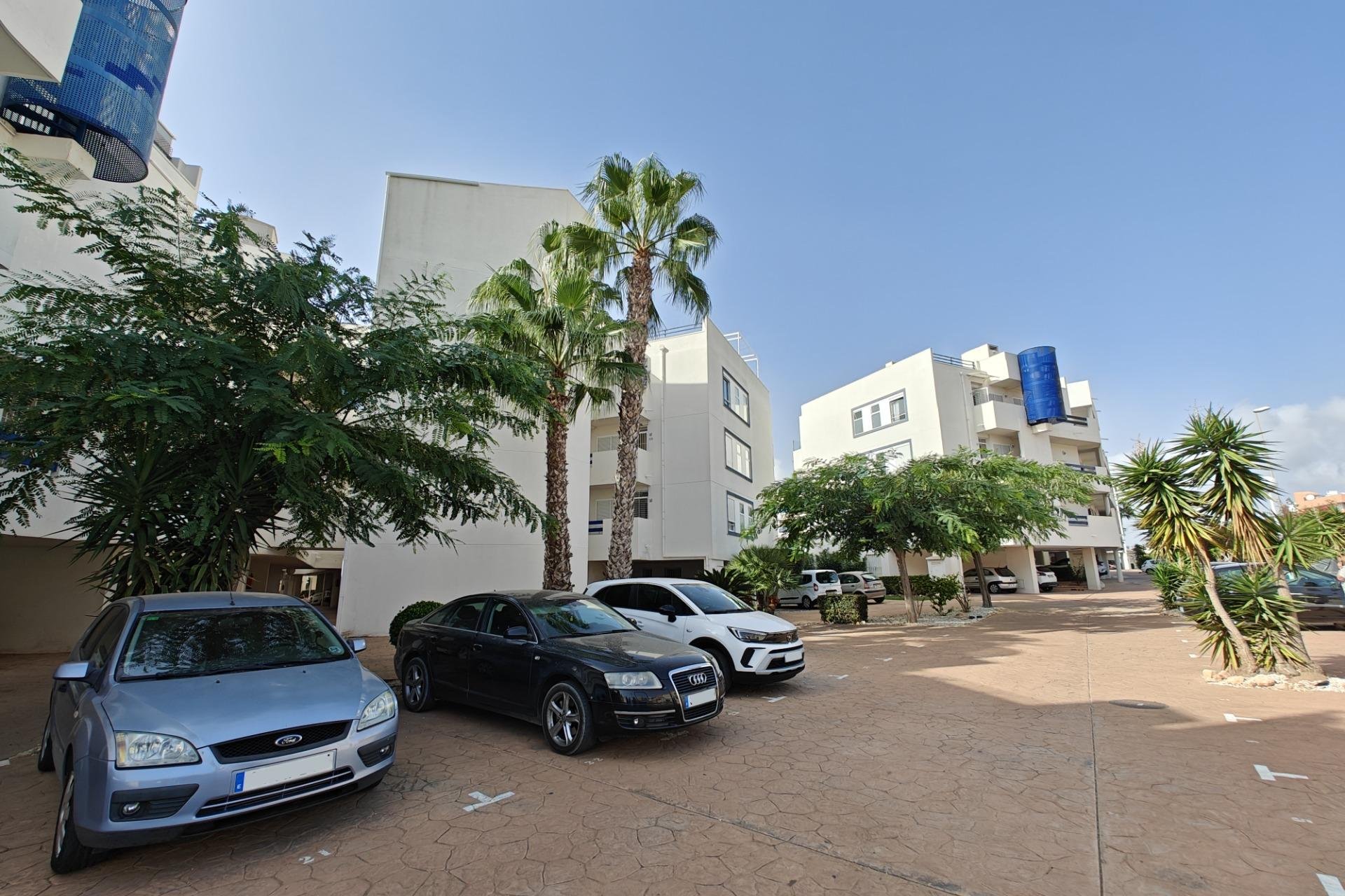 Resale - Apartamento - Orihuela Costa - Playa Flamenca