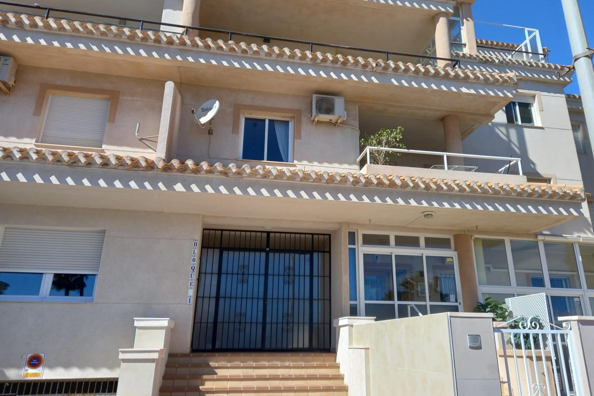 Resale - Apartamento - Orihuela Costa - Playa Flamenca