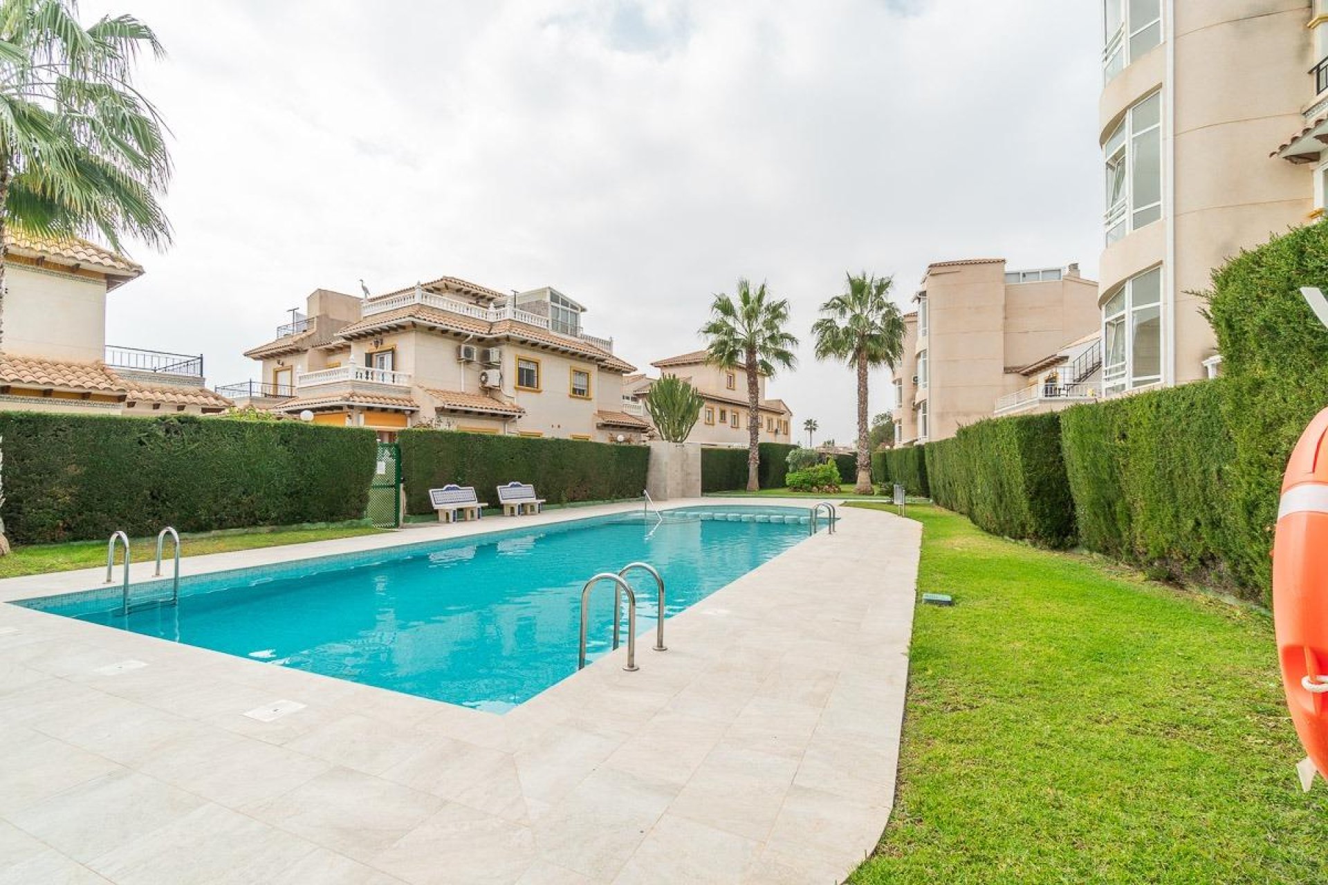 Resale - Apartamento - Orihuela Costa - Punta Prima