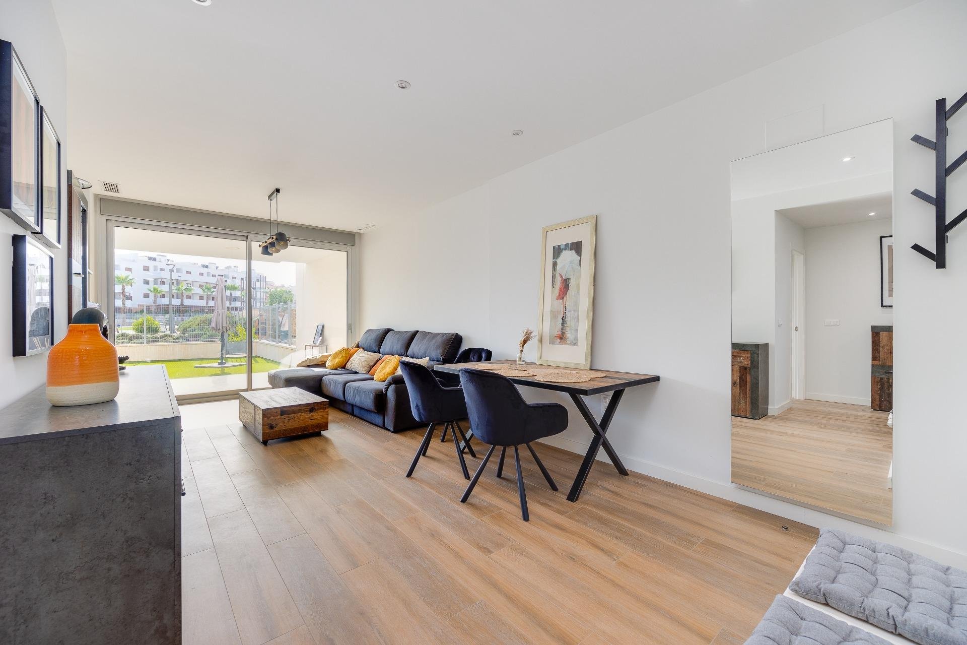 Resale - Apartamento - Orihuela Costa - Villamartín-Las Filipinas