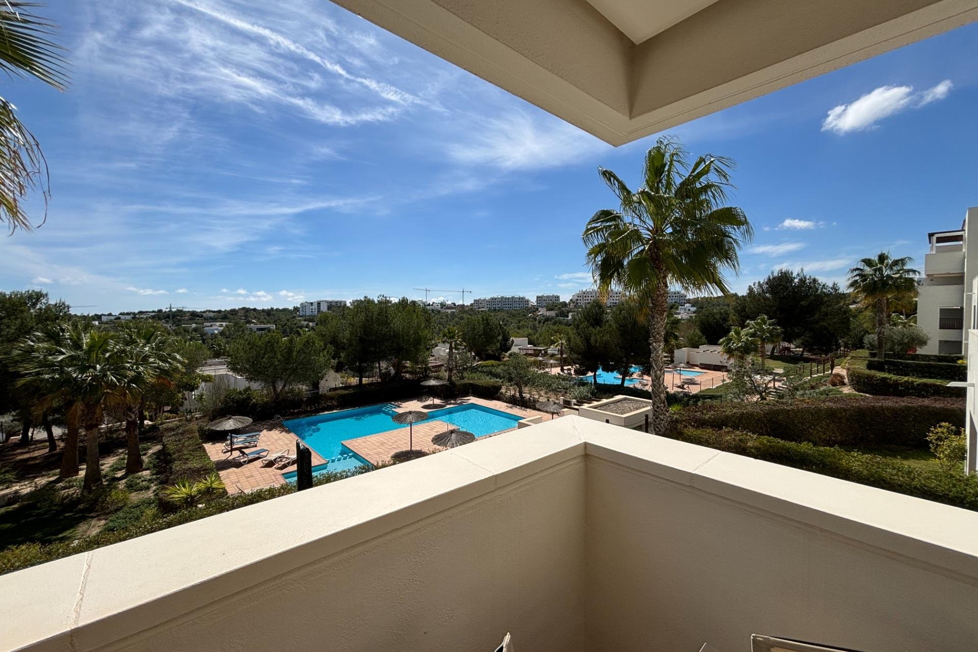 Resale - Apartamento - Orihuela - Las Colinas Golf