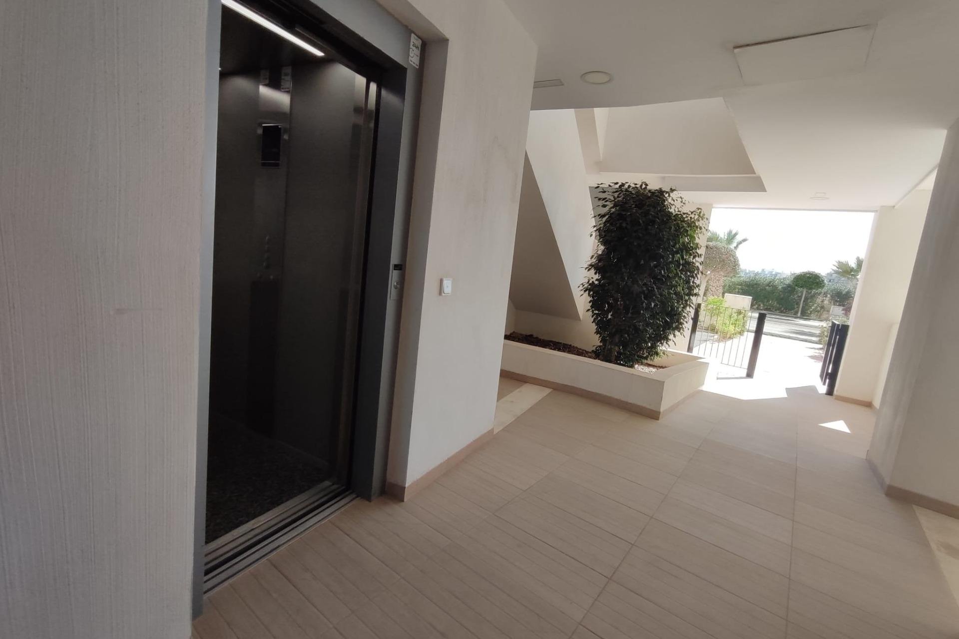 Resale - Apartamento - Torre - Pacheco - Las Terrazas de la Torre Golf