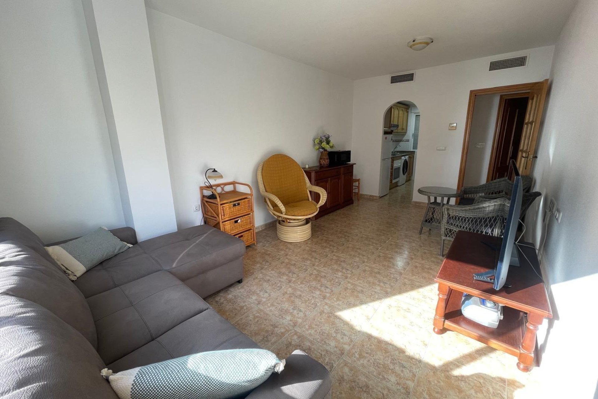 Resale - Apartamento - Torrevieja - Acequion