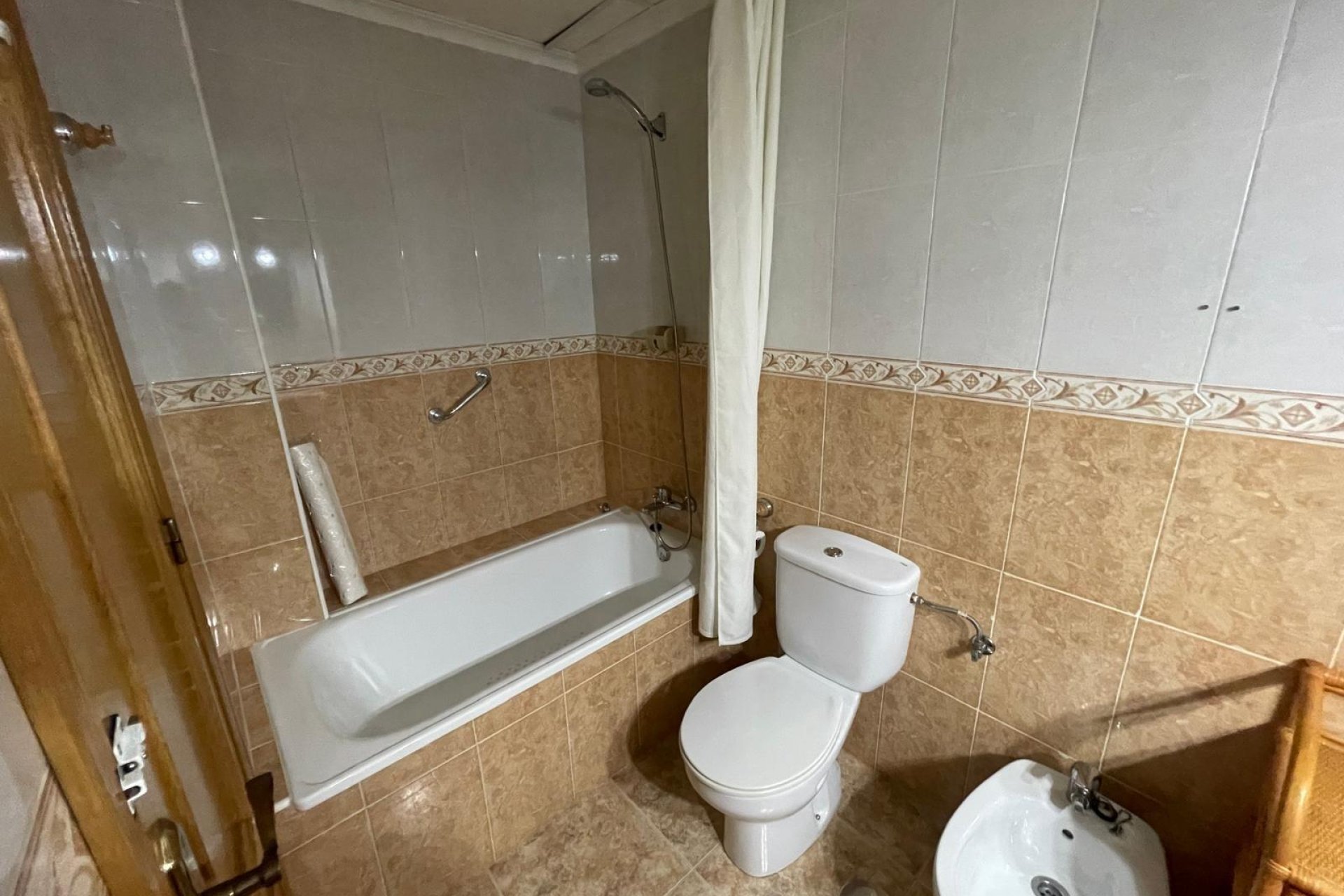 Resale - Apartamento - Torrevieja - Acequion