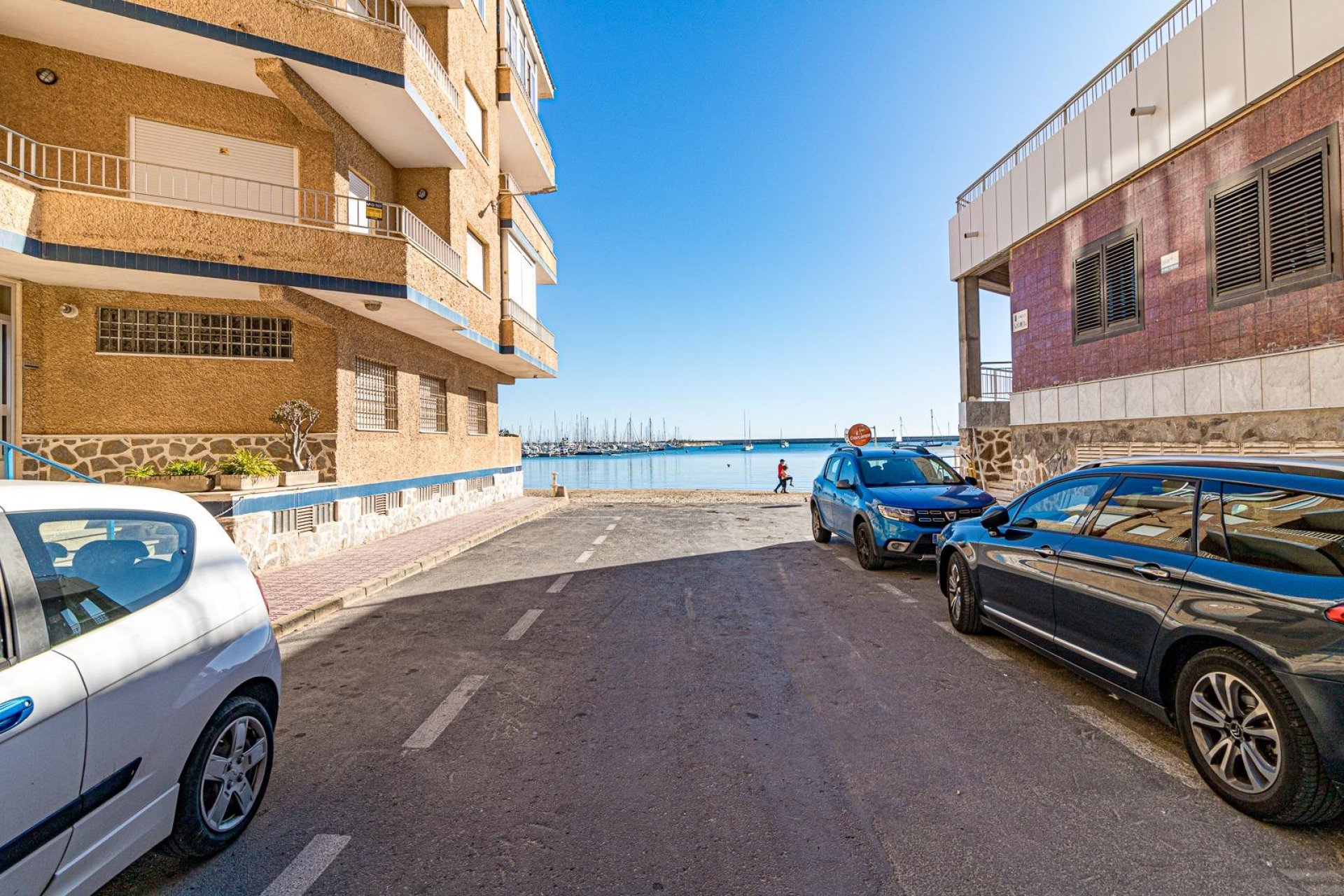 Resale - Apartamento - Torrevieja - Acequion