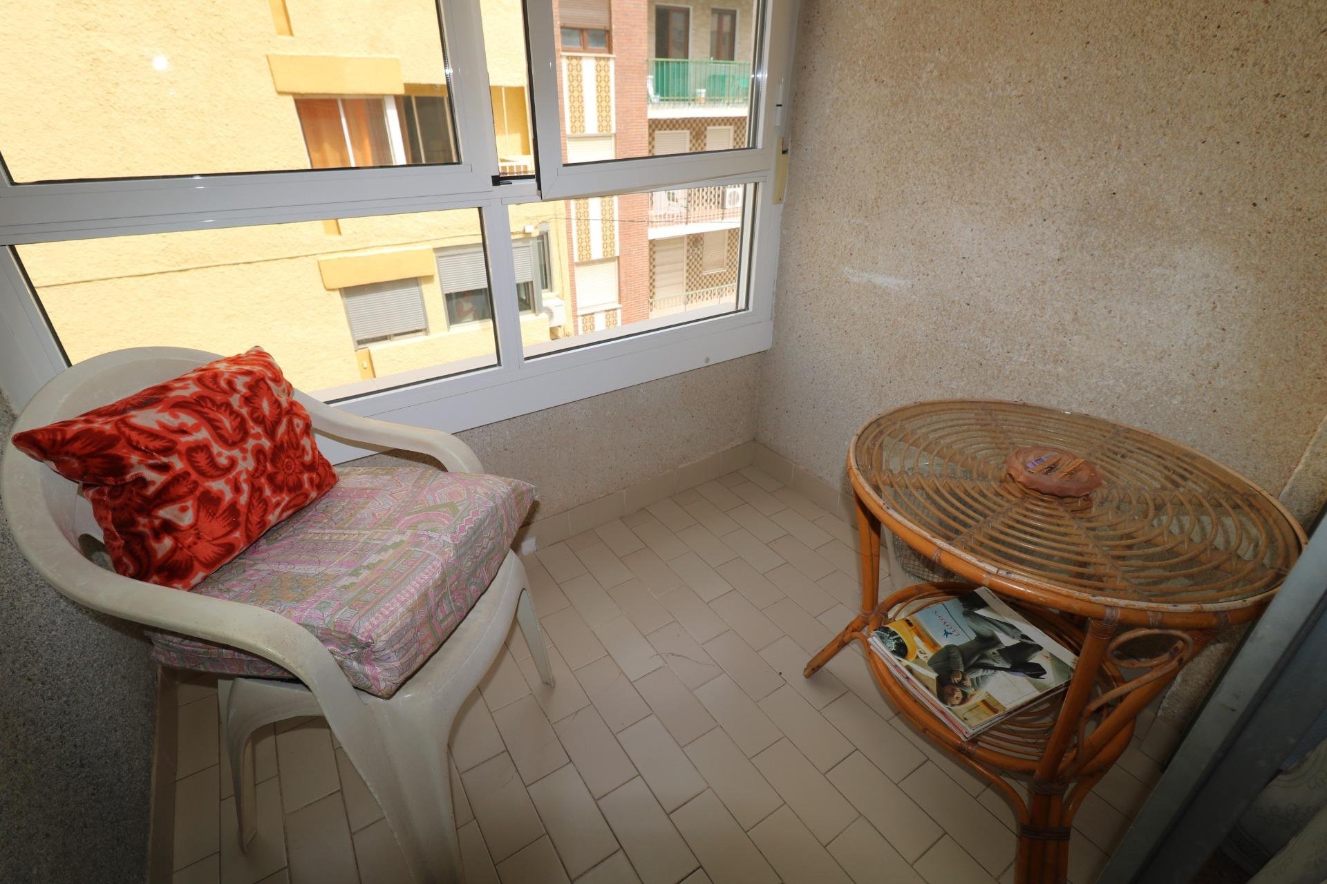 Resale - Apartamento - Torrevieja - Acequion