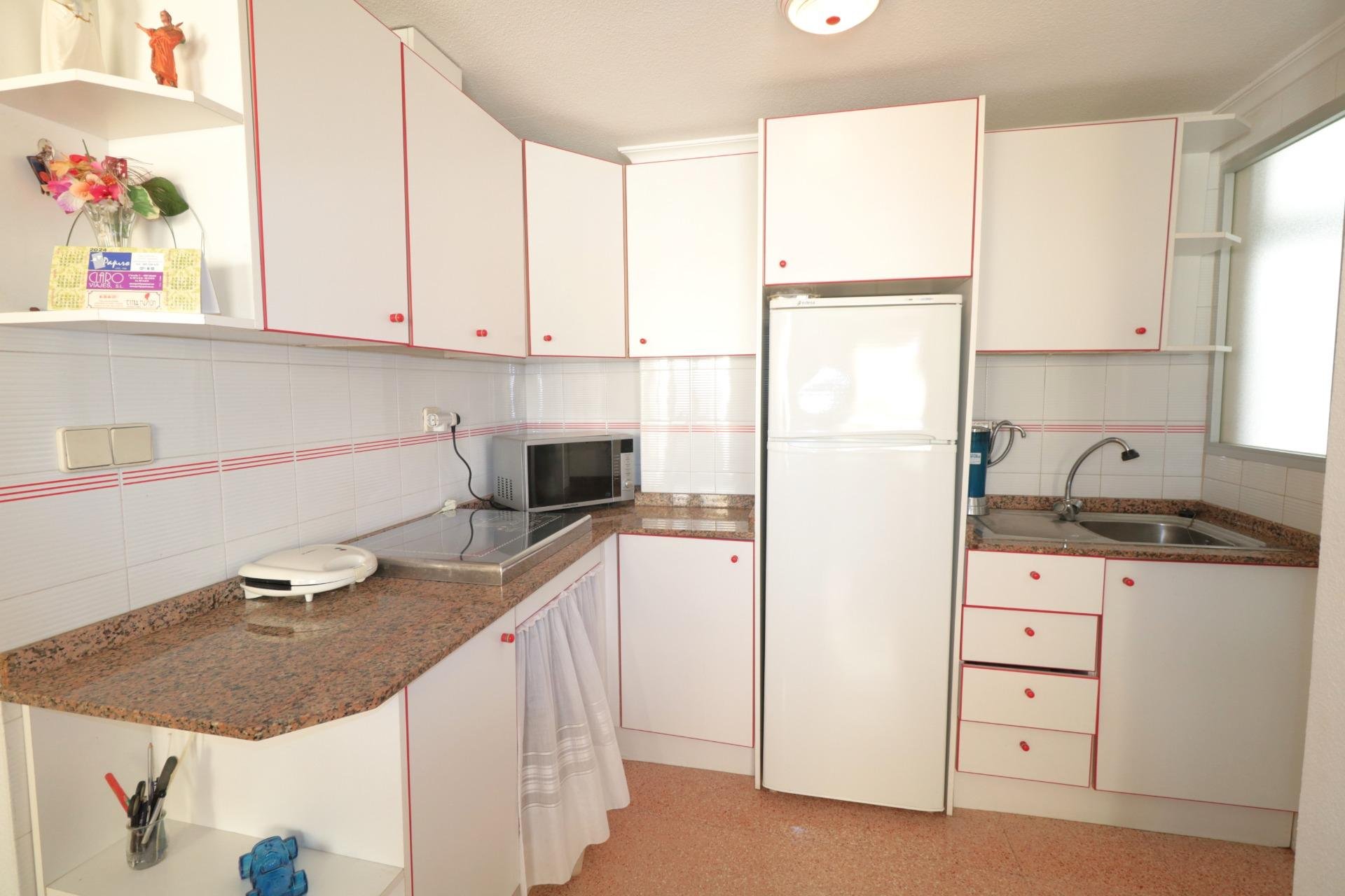 Resale - Apartamento - Torrevieja - Acequion