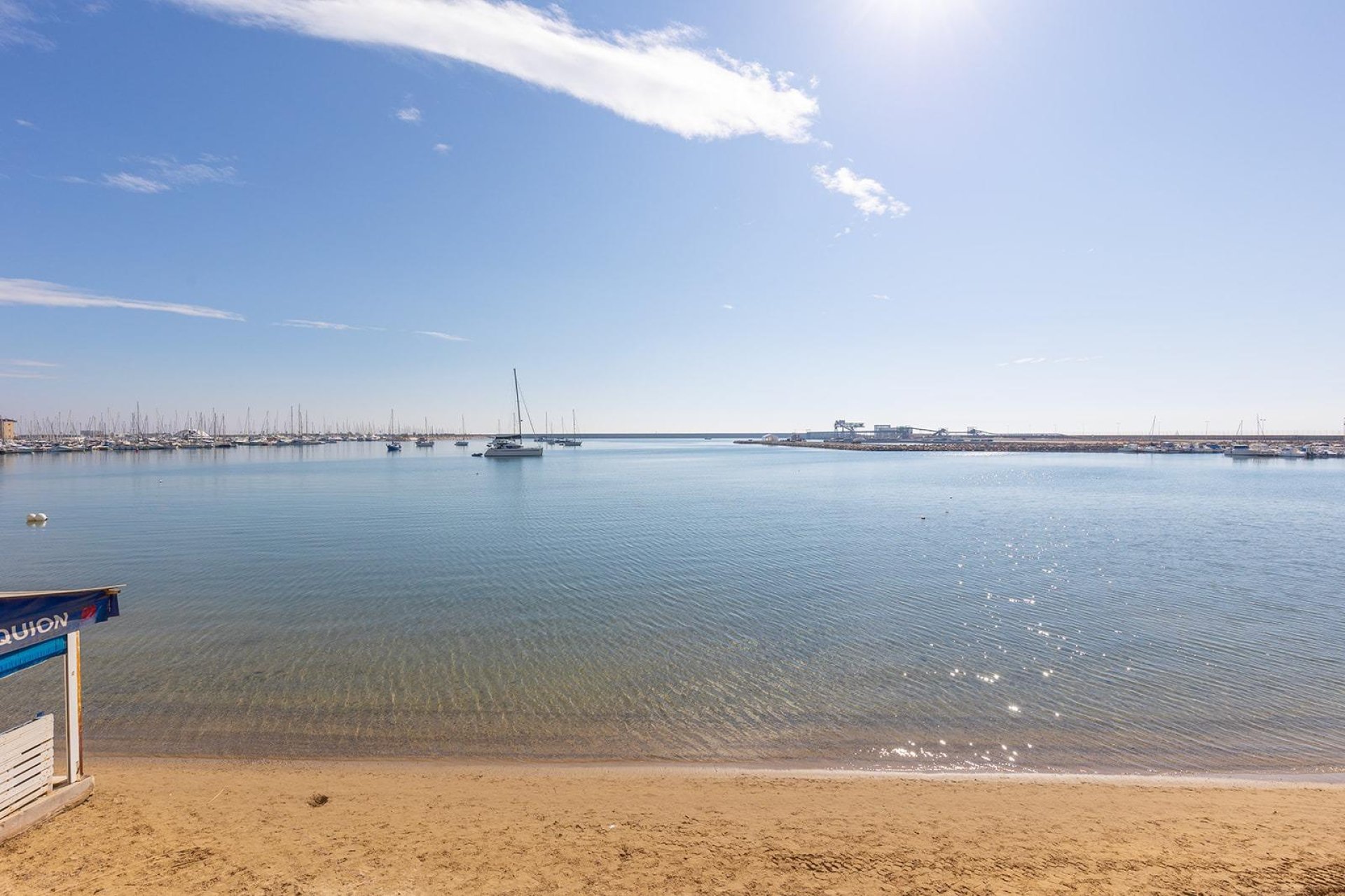 Resale - Apartamento - Torrevieja - Acequion