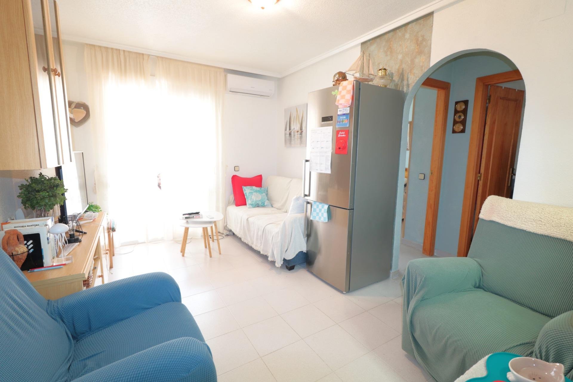 Resale - Apartamento - Torrevieja - Acequion