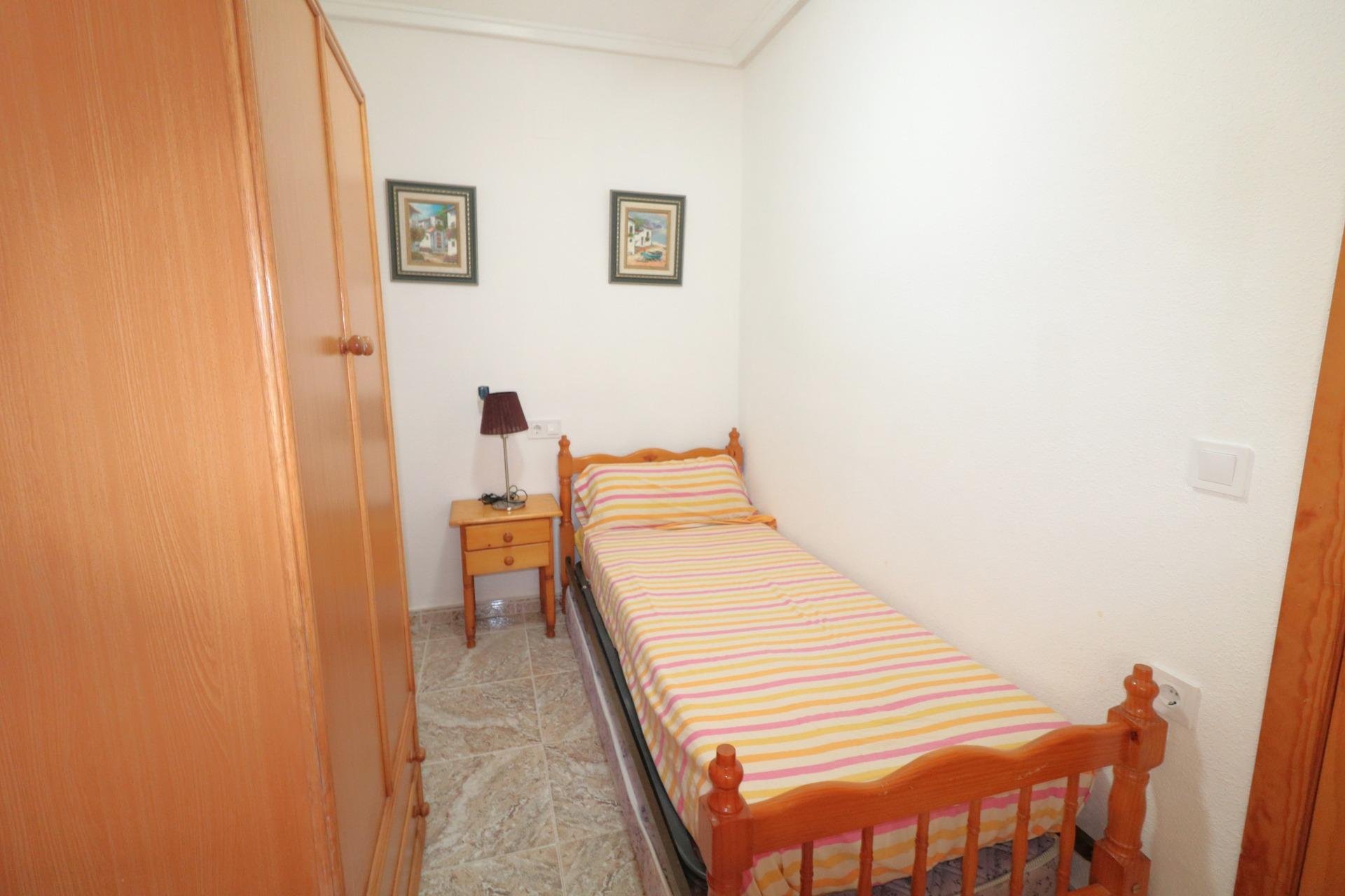 Resale - Apartamento - Torrevieja - Acequion
