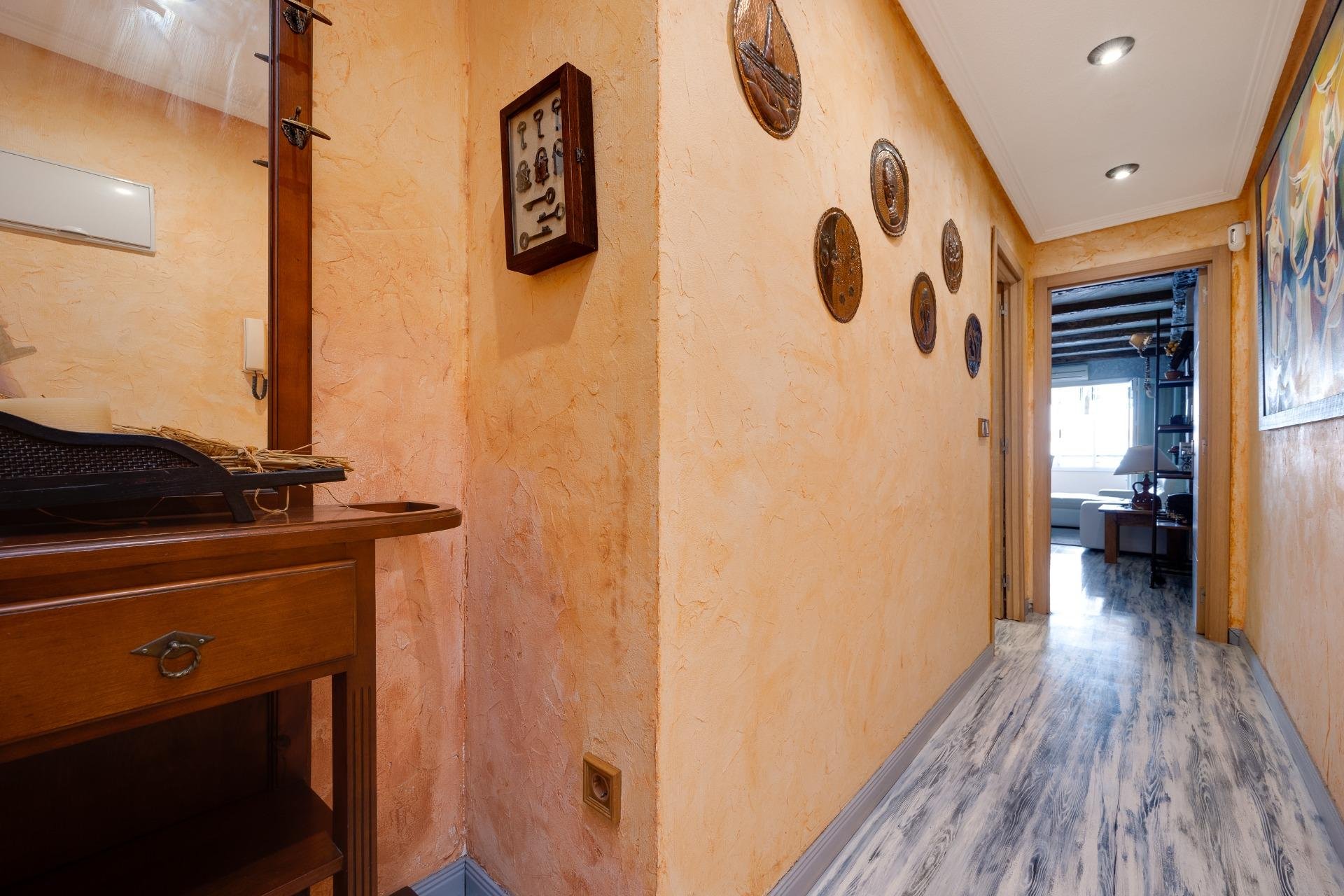 Resale - Apartamento - Torrevieja - Acequion