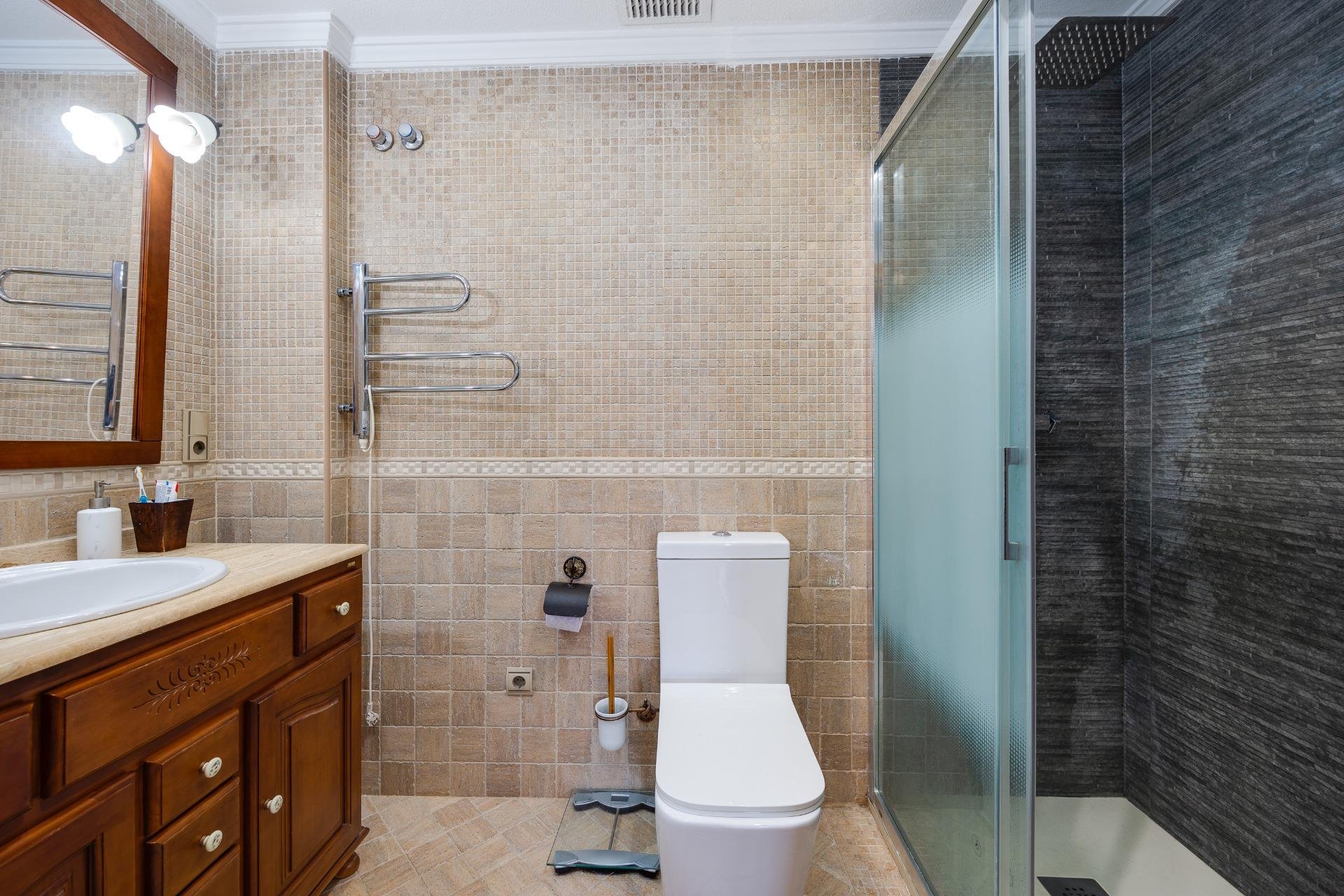 Resale - Apartamento - Torrevieja - Acequion