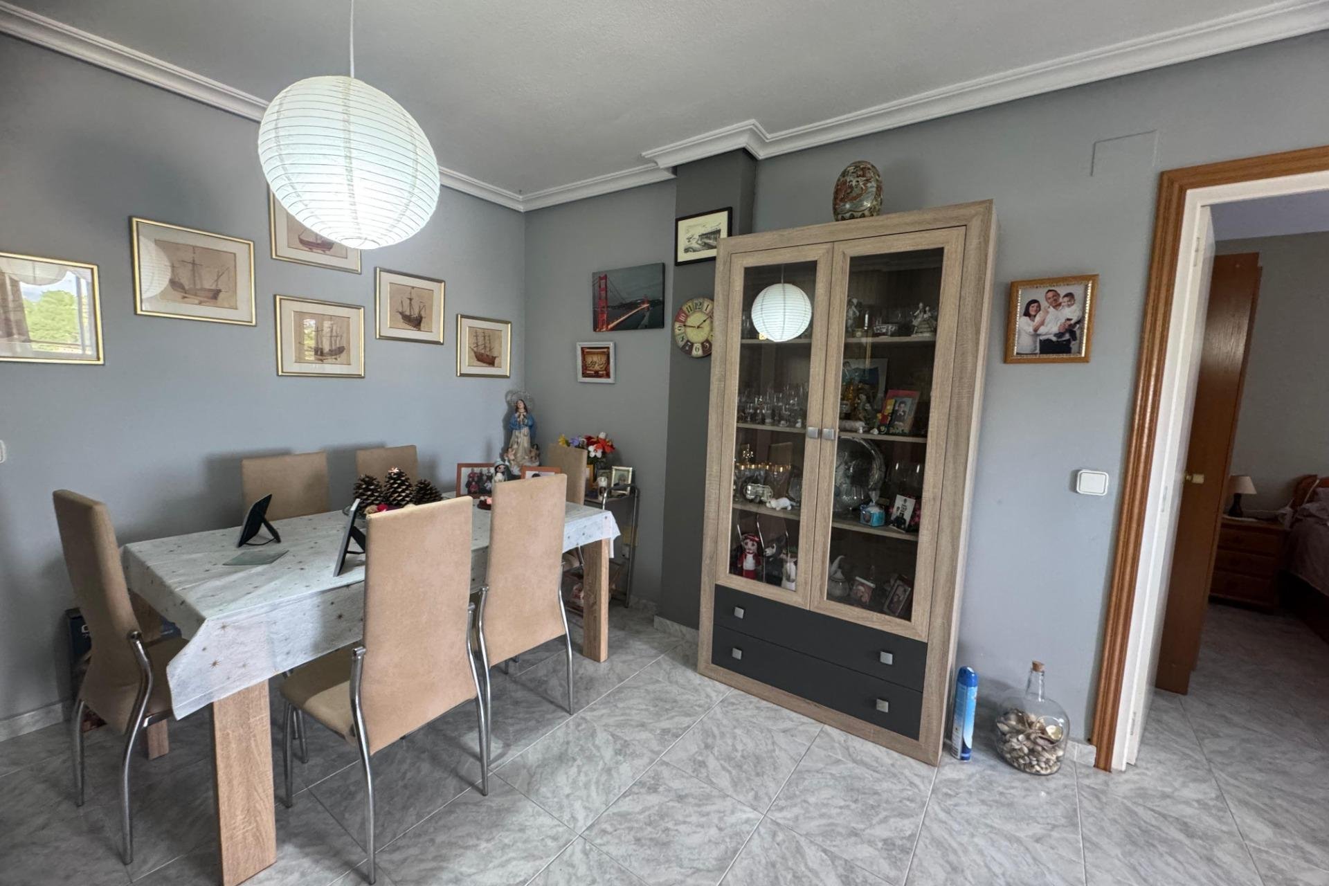 Resale - Apartamento - Torrevieja - Acequion