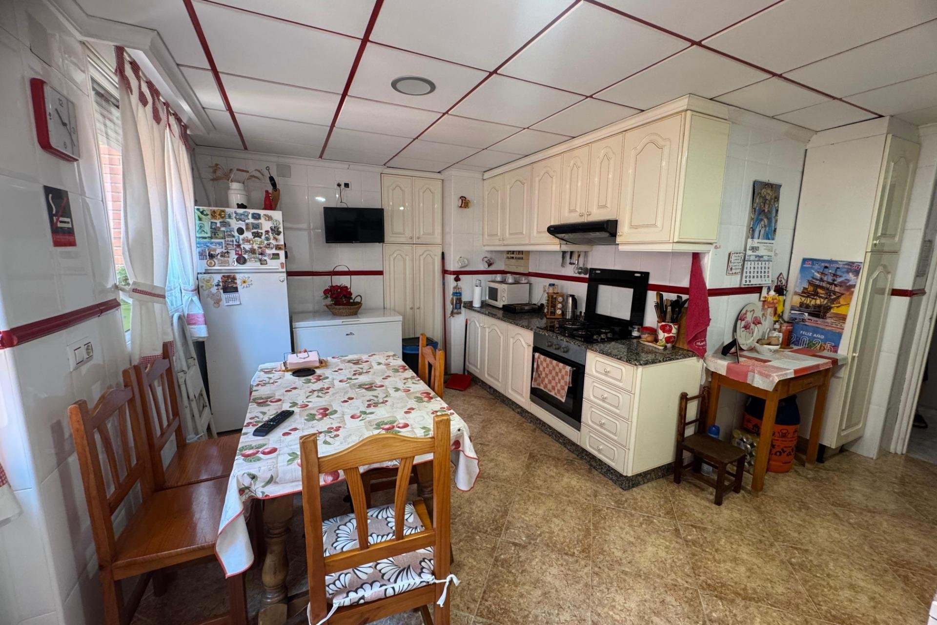 Resale - Apartamento - Torrevieja - Acequion