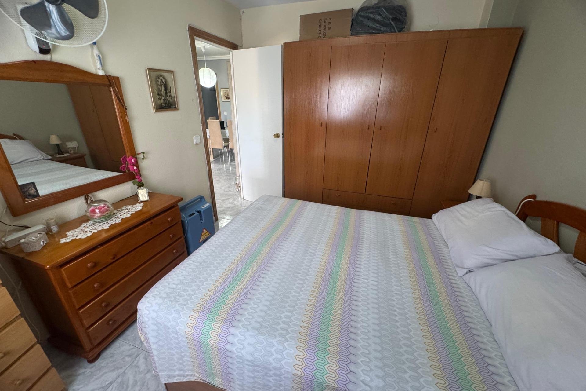 Resale - Apartamento - Torrevieja - Acequion