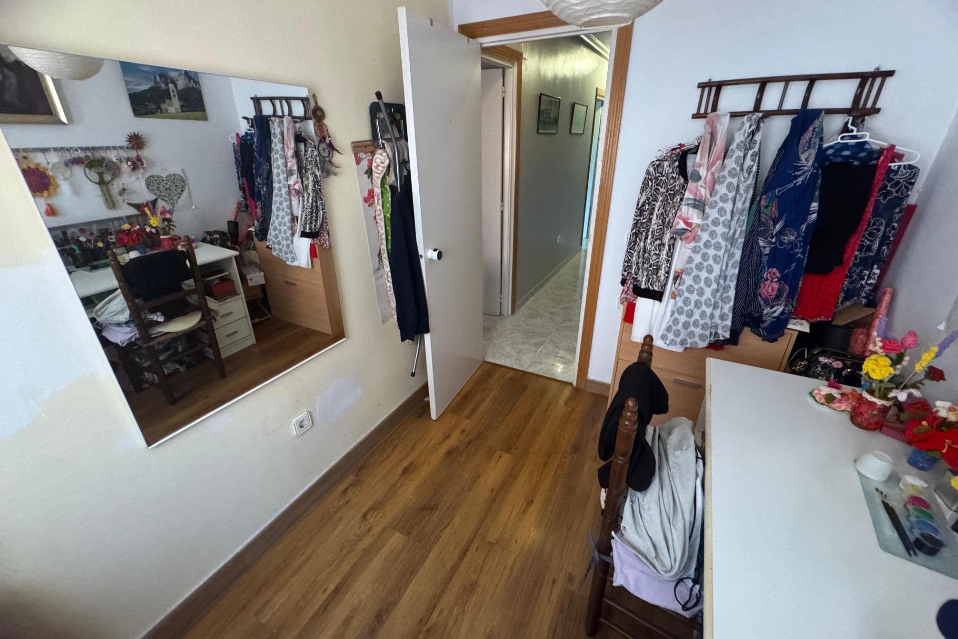 Resale - Apartamento - Torrevieja - Acequion