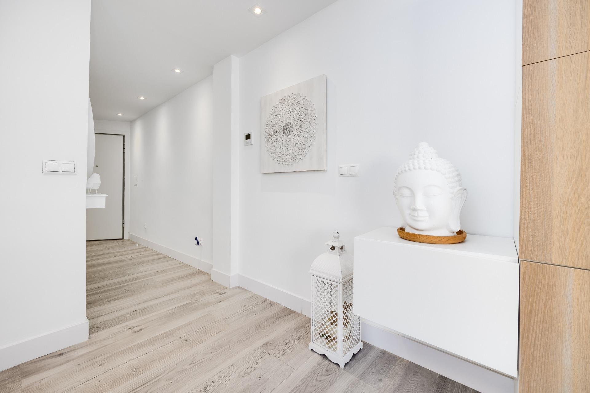 Resale - Apartamento - Torrevieja - Acequion