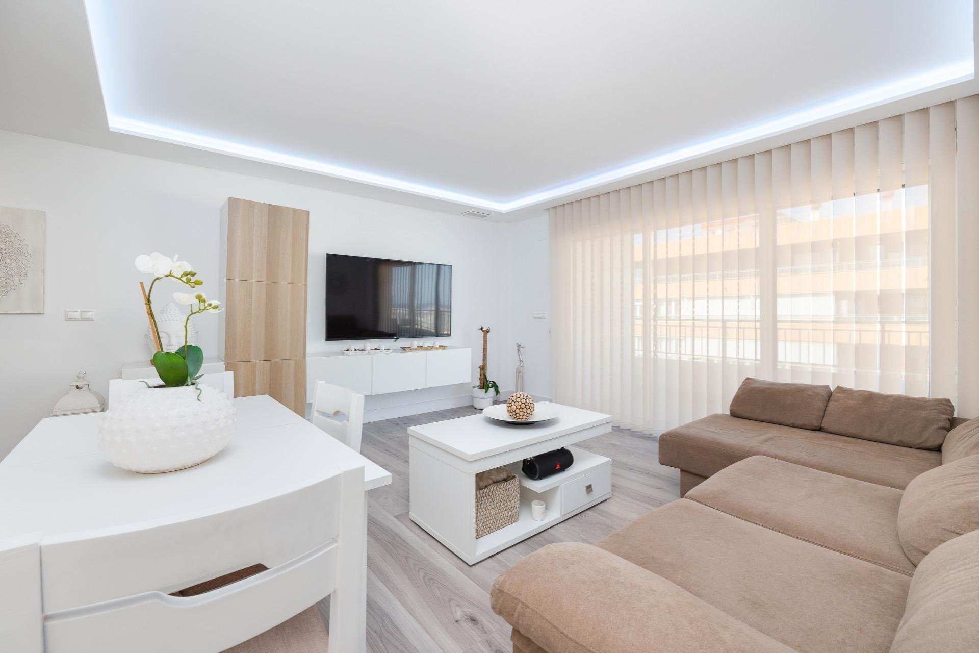 Resale - Apartamento - Torrevieja - Acequion