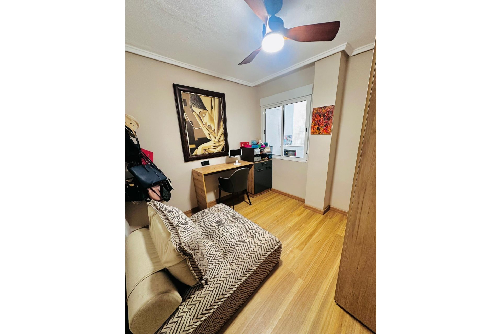 Resale - Apartamento - Torrevieja - Acequion