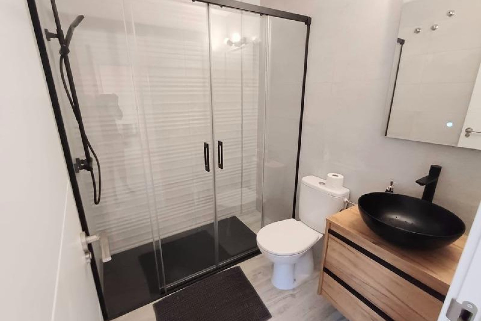 Resale - Apartamento - Torrevieja - Acequion