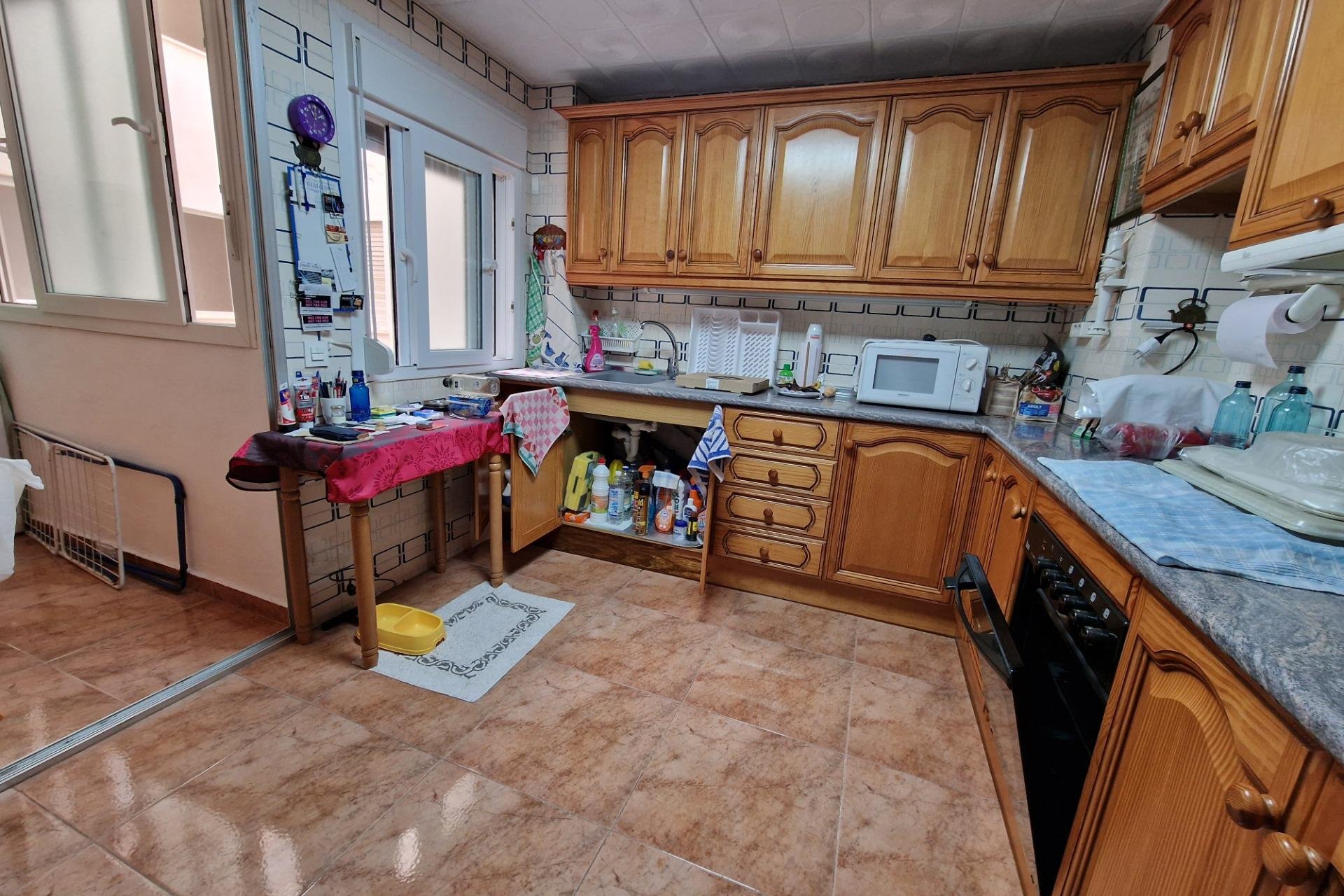 Resale - Apartamento - Torrevieja - Acequion