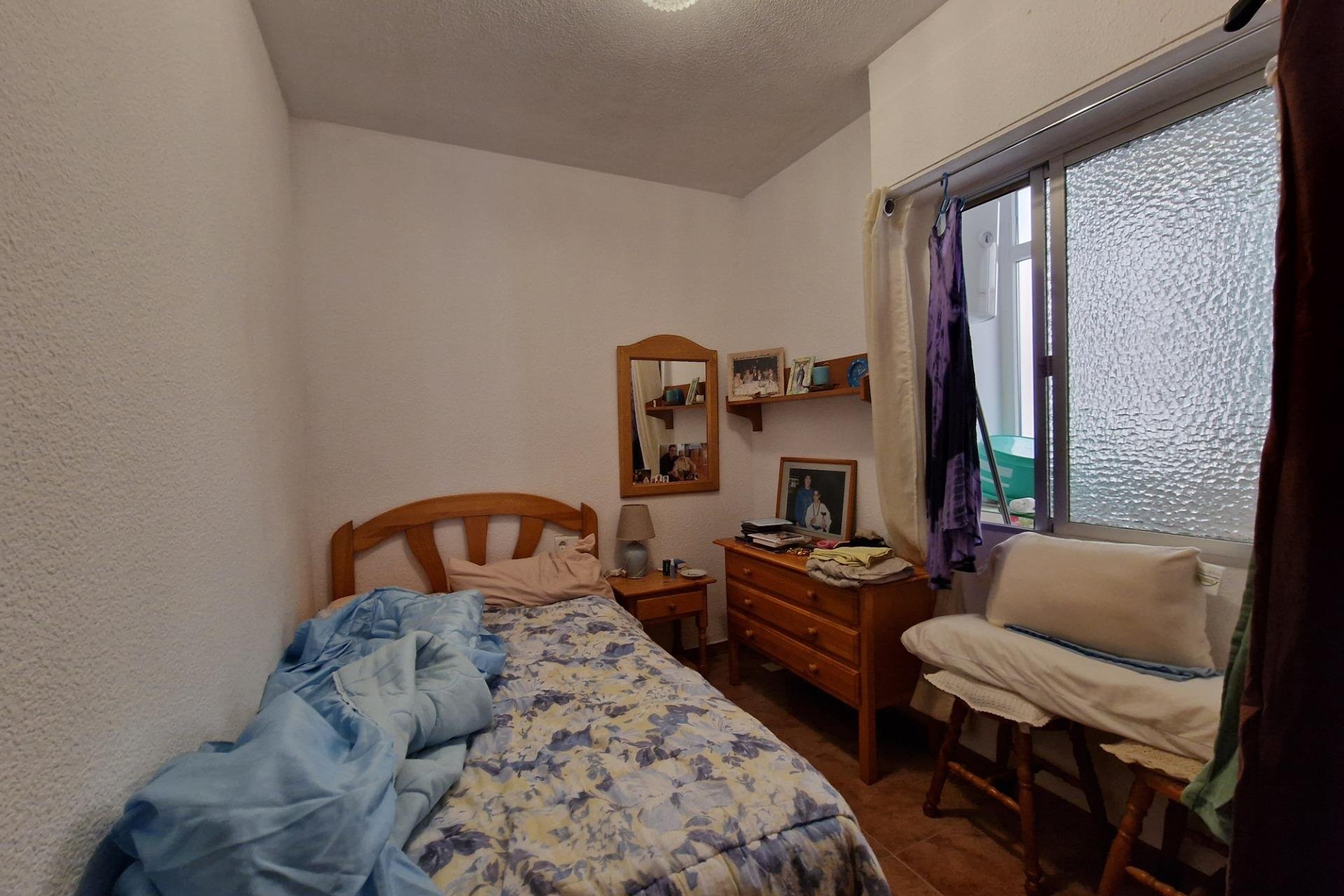 Resale - Apartamento - Torrevieja - Acequion