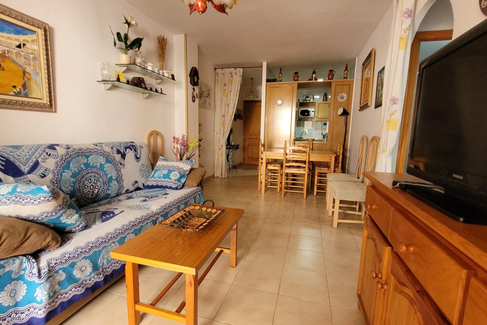 Resale - Apartamento - Torrevieja - Acequion