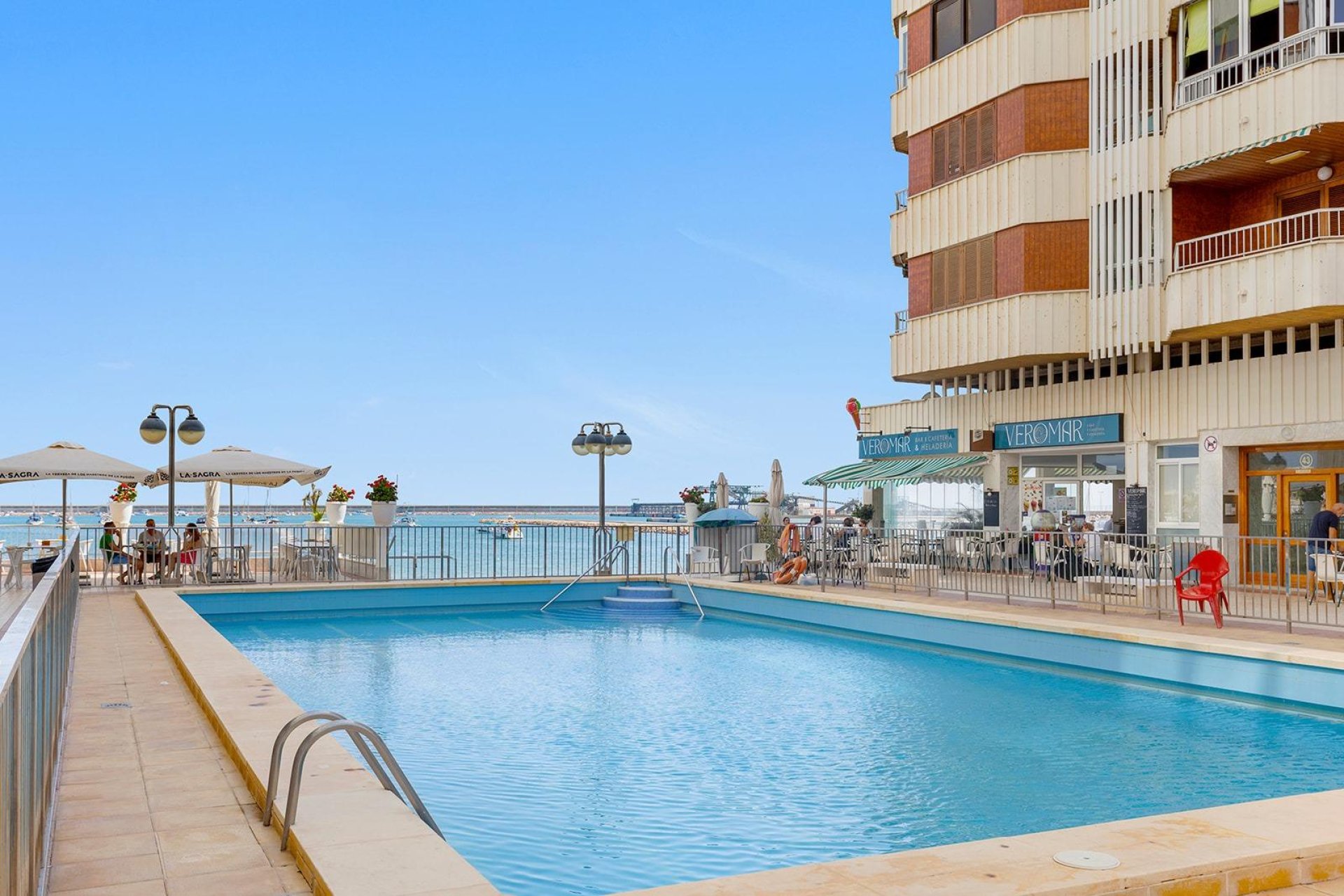 Resale - Apartamento - Torrevieja - Acequion