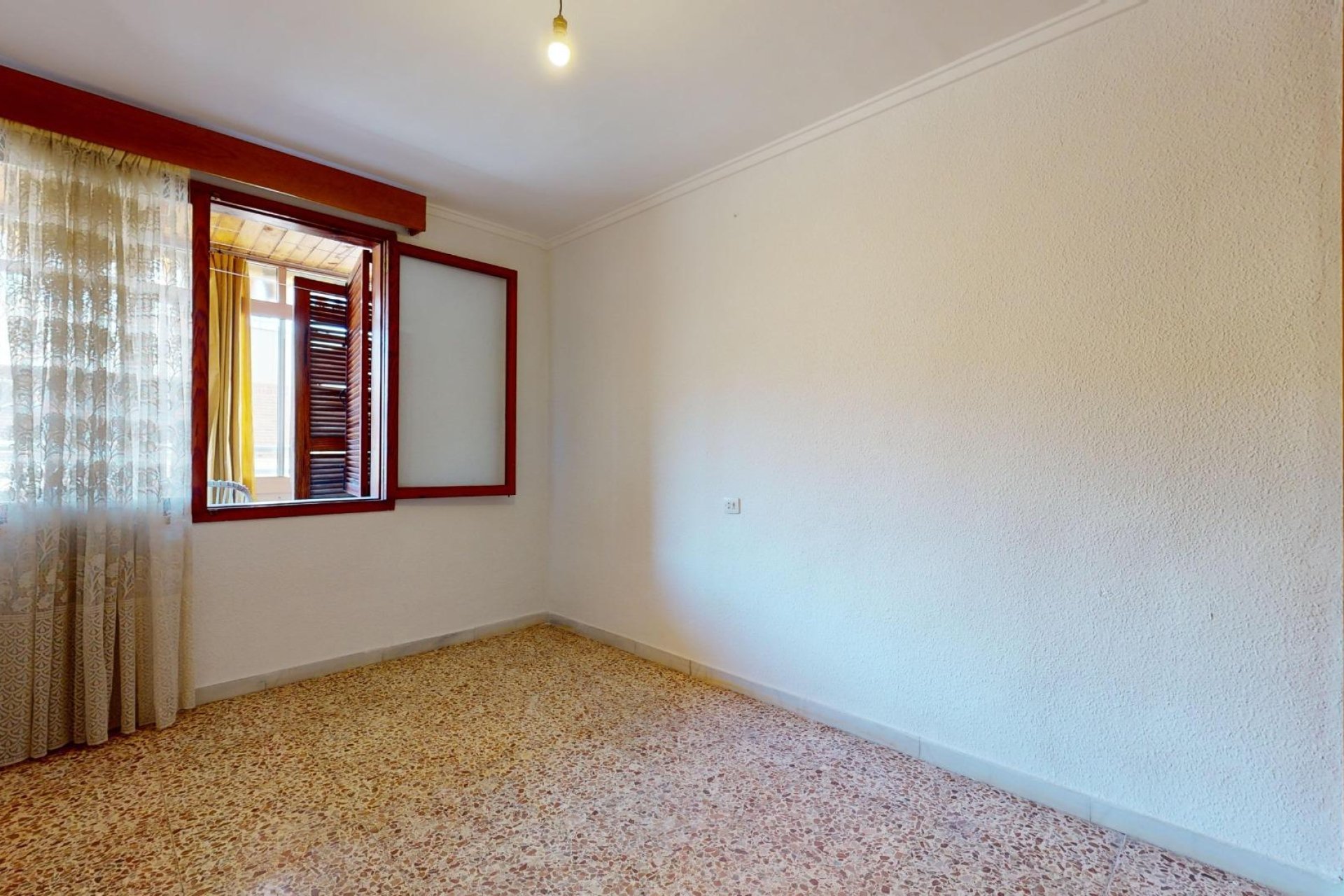 Resale - Apartamento - Torrevieja - Acequion