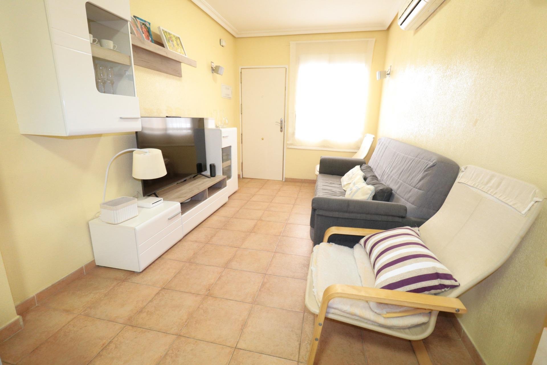 Resale - Apartamento - Torrevieja - Acequion