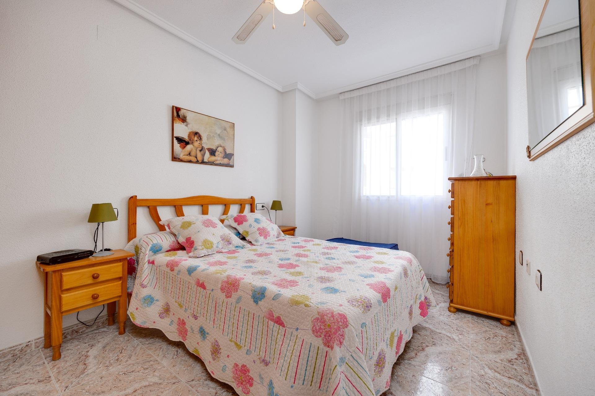 Resale - Apartamento - Torrevieja - Acequion