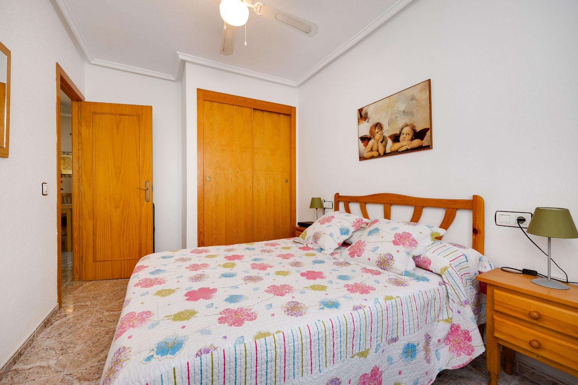 Resale - Apartamento - Torrevieja - Acequion