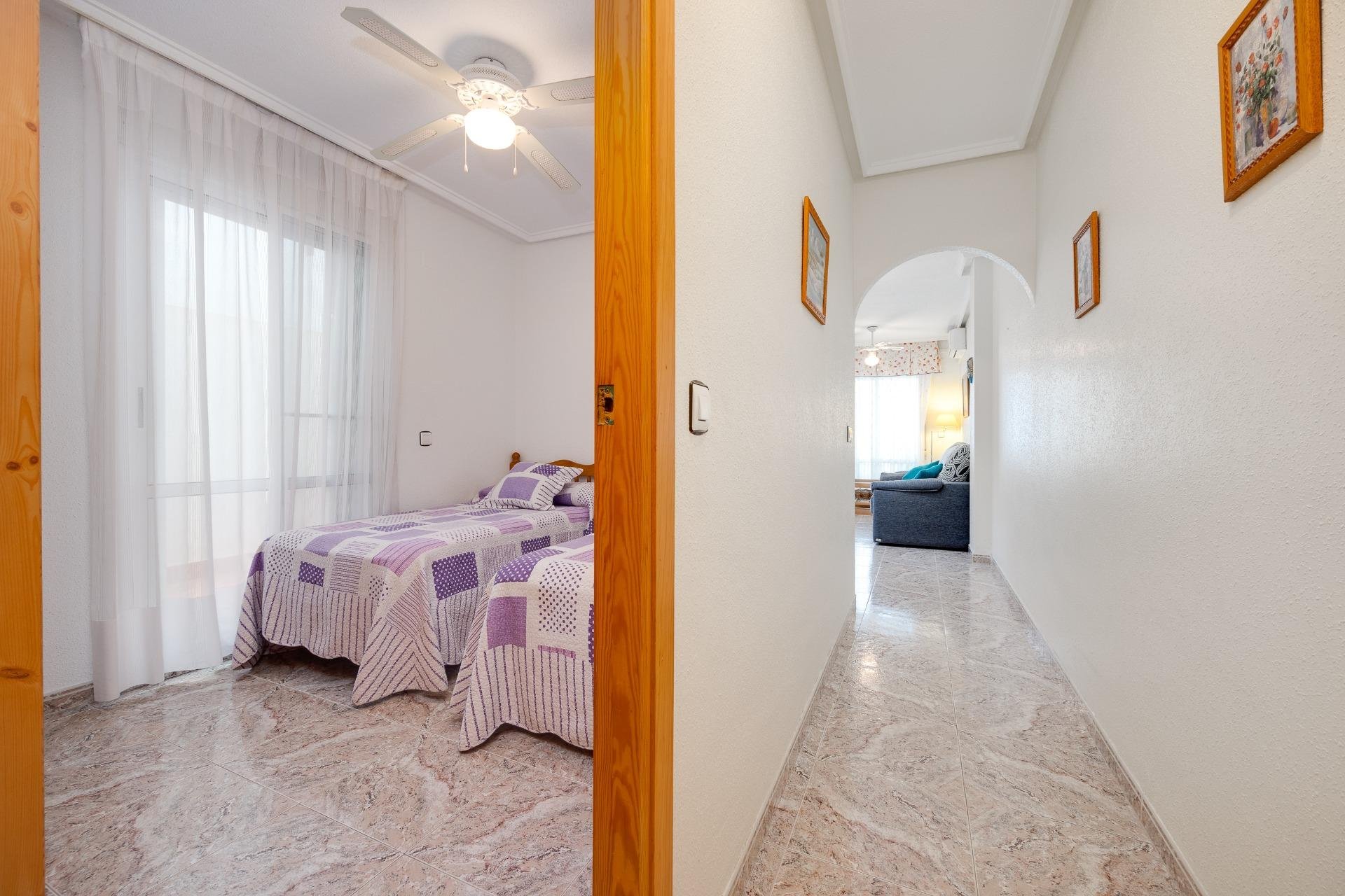 Resale - Apartamento - Torrevieja - Acequion