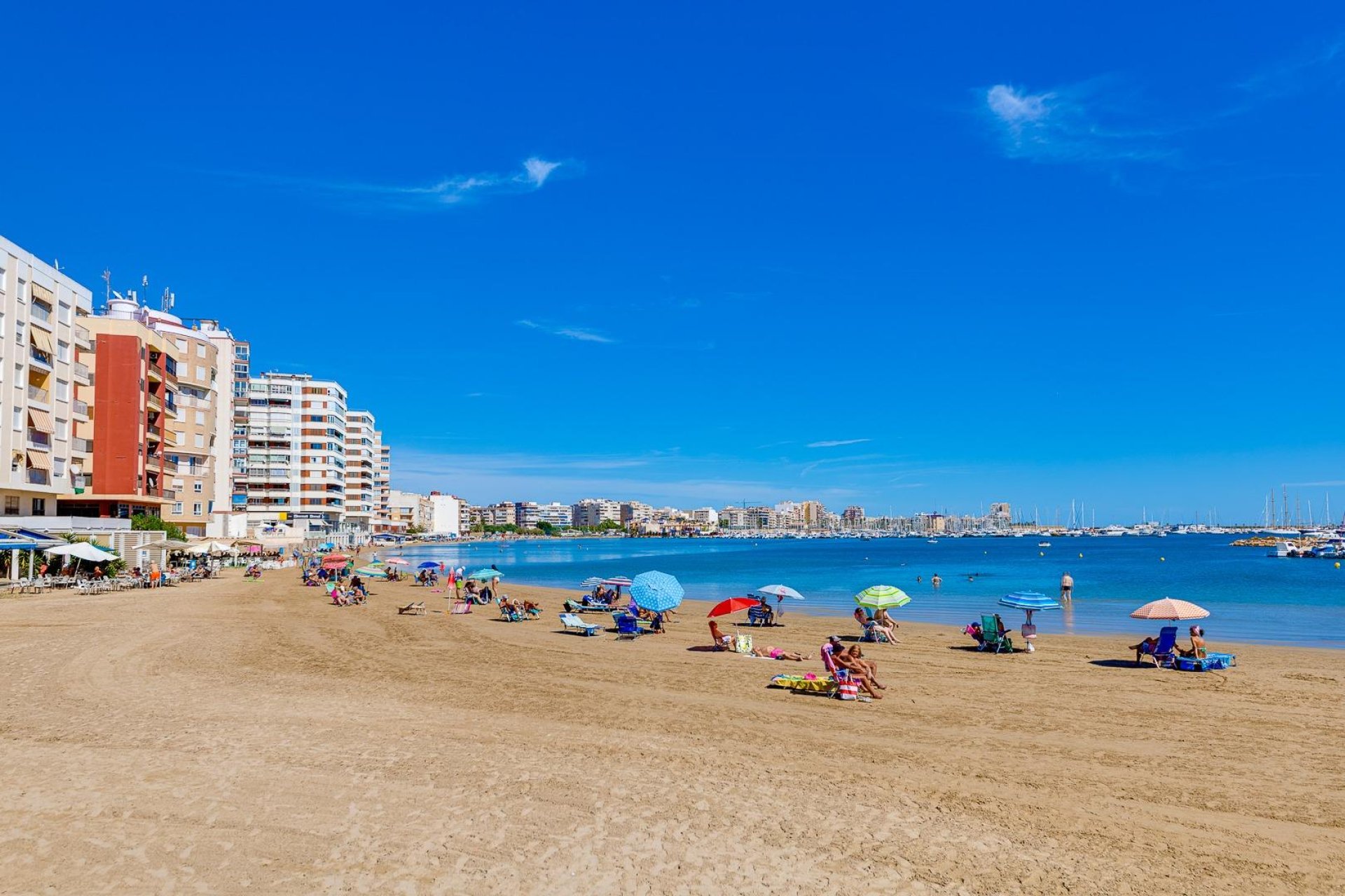 Resale - Apartamento - Torrevieja - Acequion