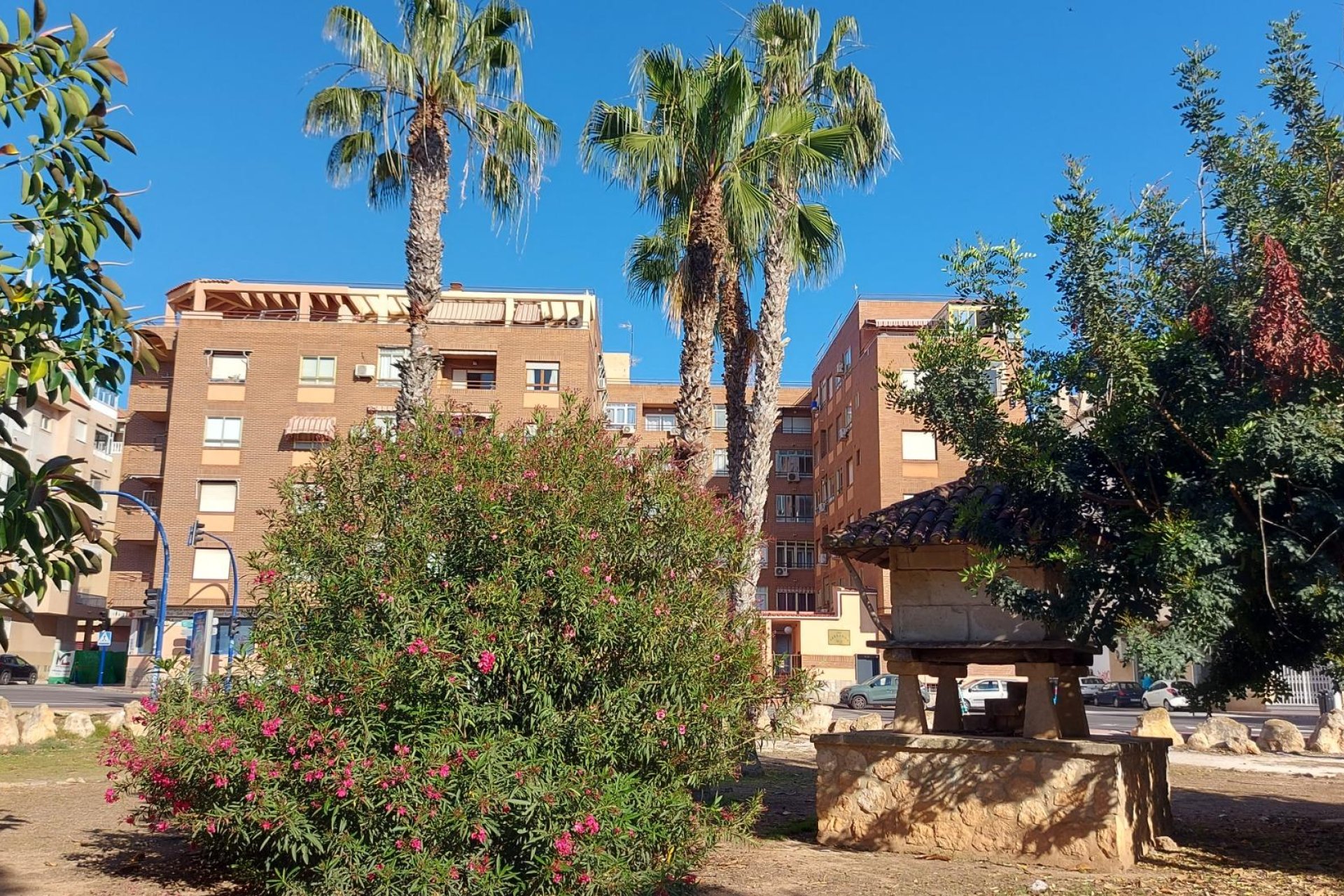 Resale - Apartamento - Torrevieja - Acequion