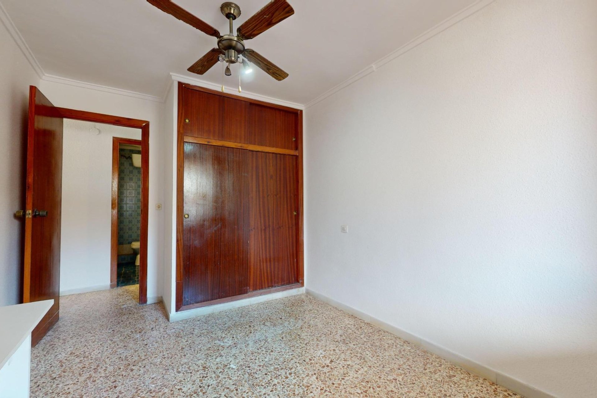 Resale - Apartamento - Torrevieja - Acequion