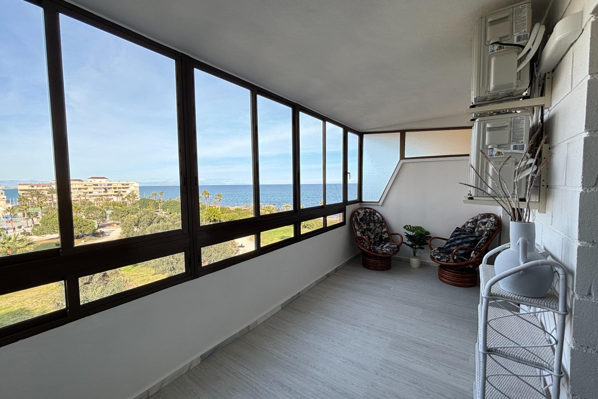 Resale - Apartamento - Torrevieja - Cabo cervera