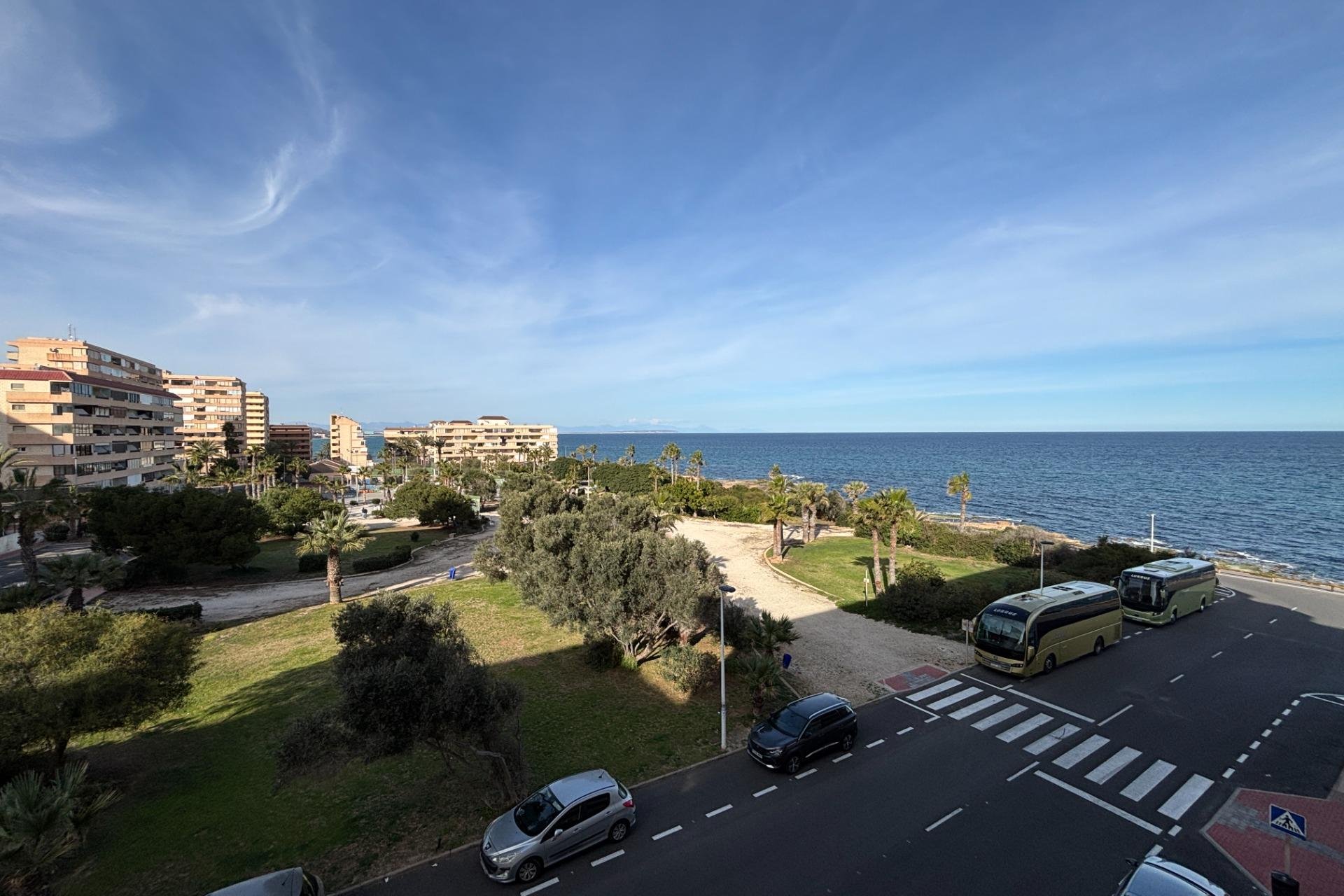Resale - Apartamento - Torrevieja - Cabo cervera