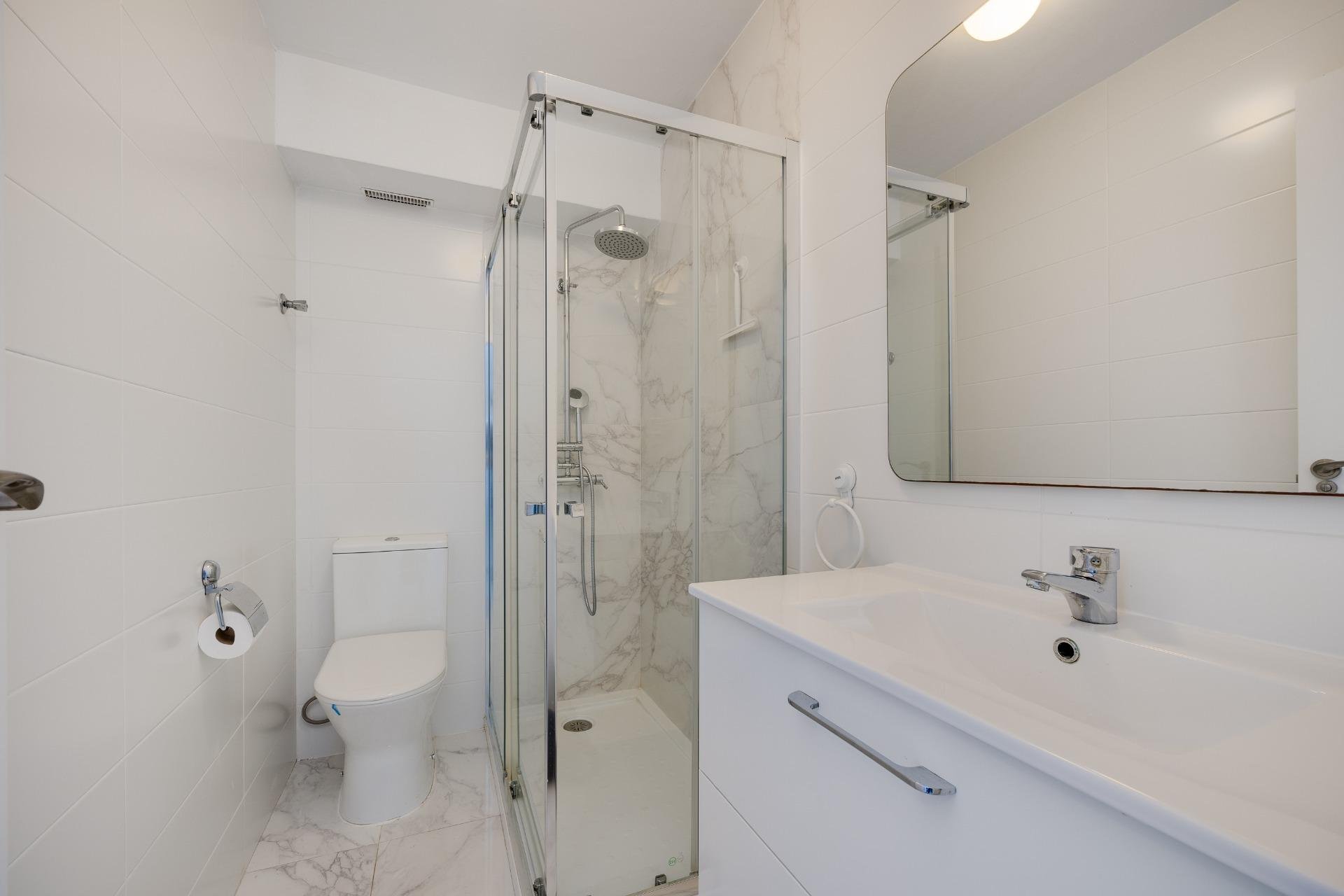 Resale - Apartamento - Torrevieja - Cabo cervera